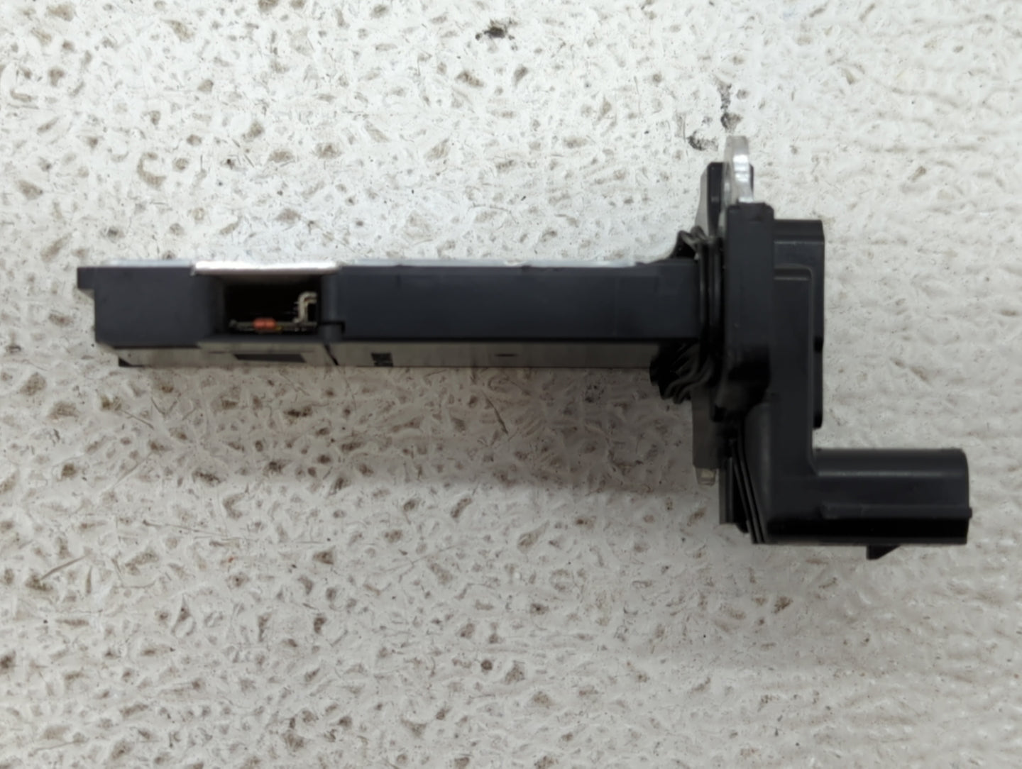 2014-2019 Gmc Sierra 1500 Mass Air Flow Meter Maf - Oemusedautoparts1.com