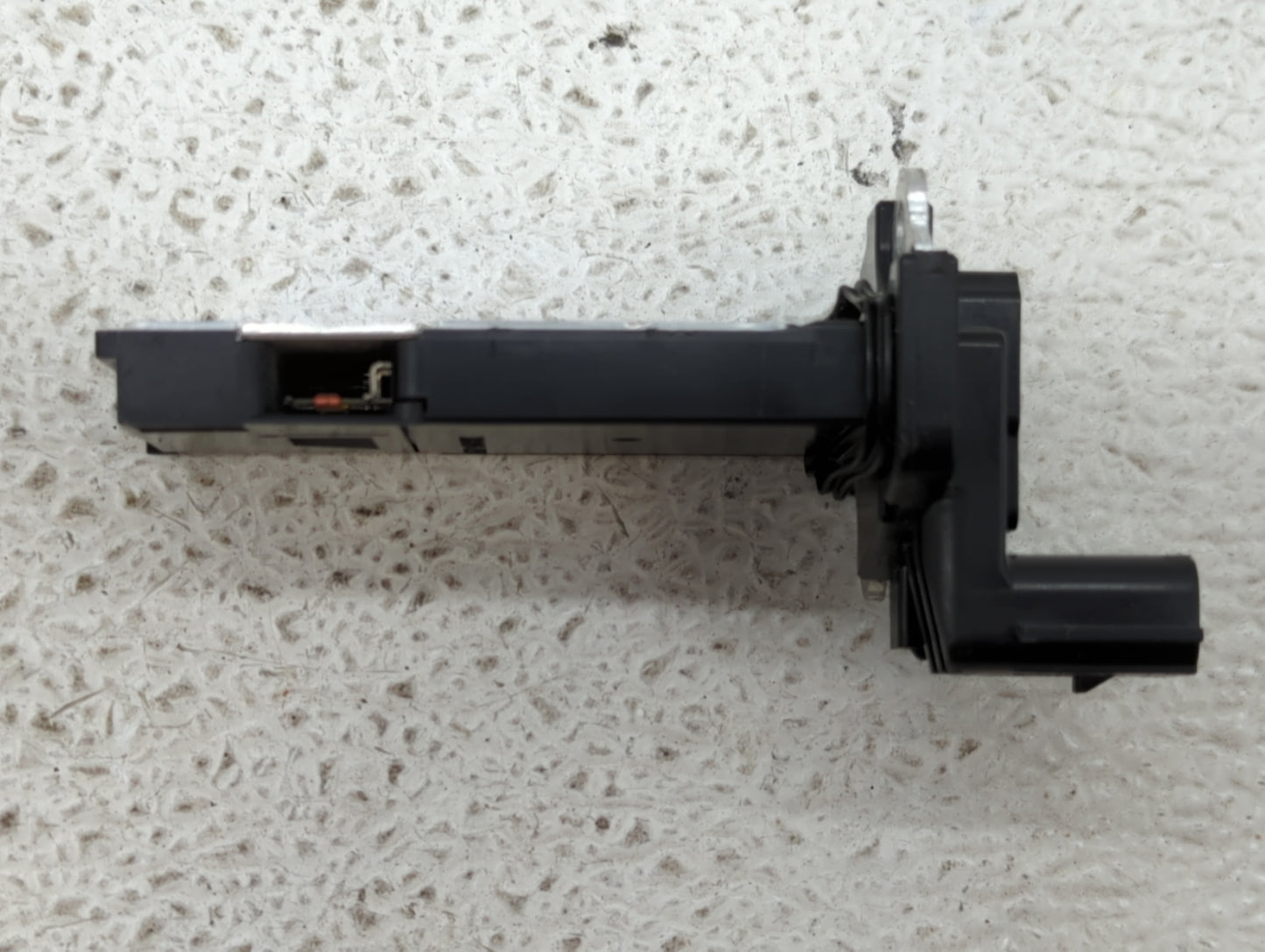 2014-2019 Gmc Sierra 1500 Mass Air Flow Meter Maf - Oemusedautoparts1.com