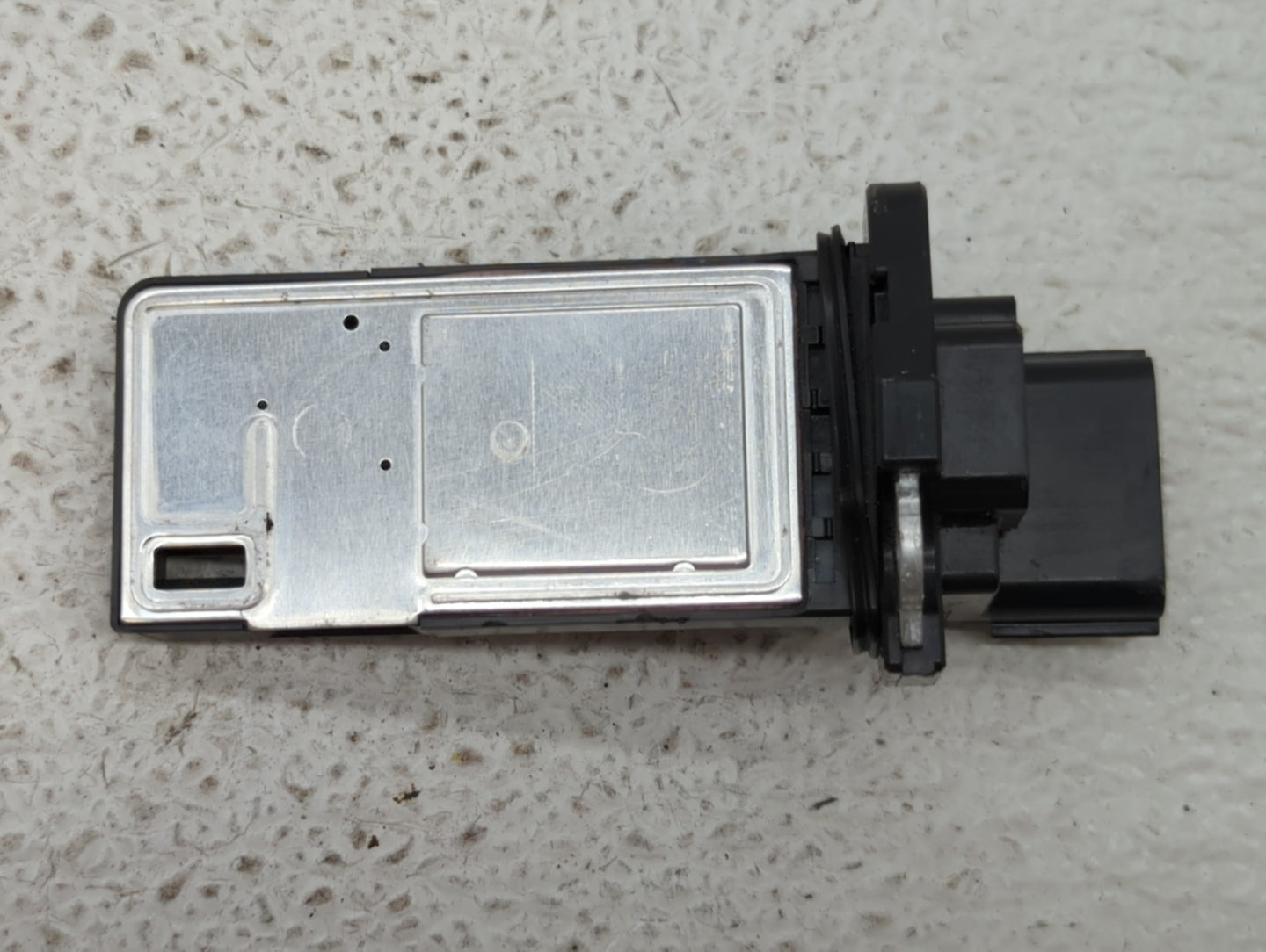 2014-2019 Gmc Sierra 1500 Mass Air Flow Meter Maf - Oemusedautoparts1.com