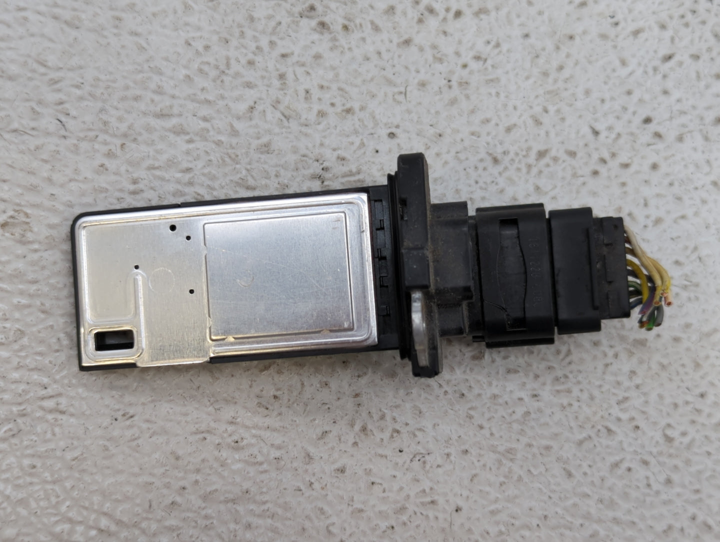 2014-2019 Gmc Sierra 1500 Mass Air Flow Meter Maf - Oemusedautoparts1.com