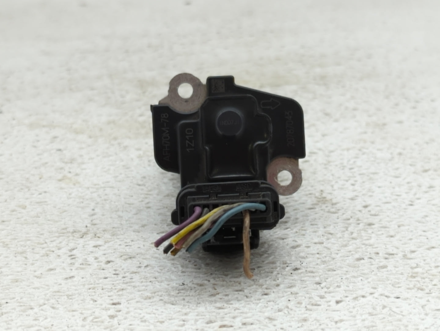 2014-2019 Gmc Sierra 1500 Mass Air Flow Meter Maf - Oemusedautoparts1.com