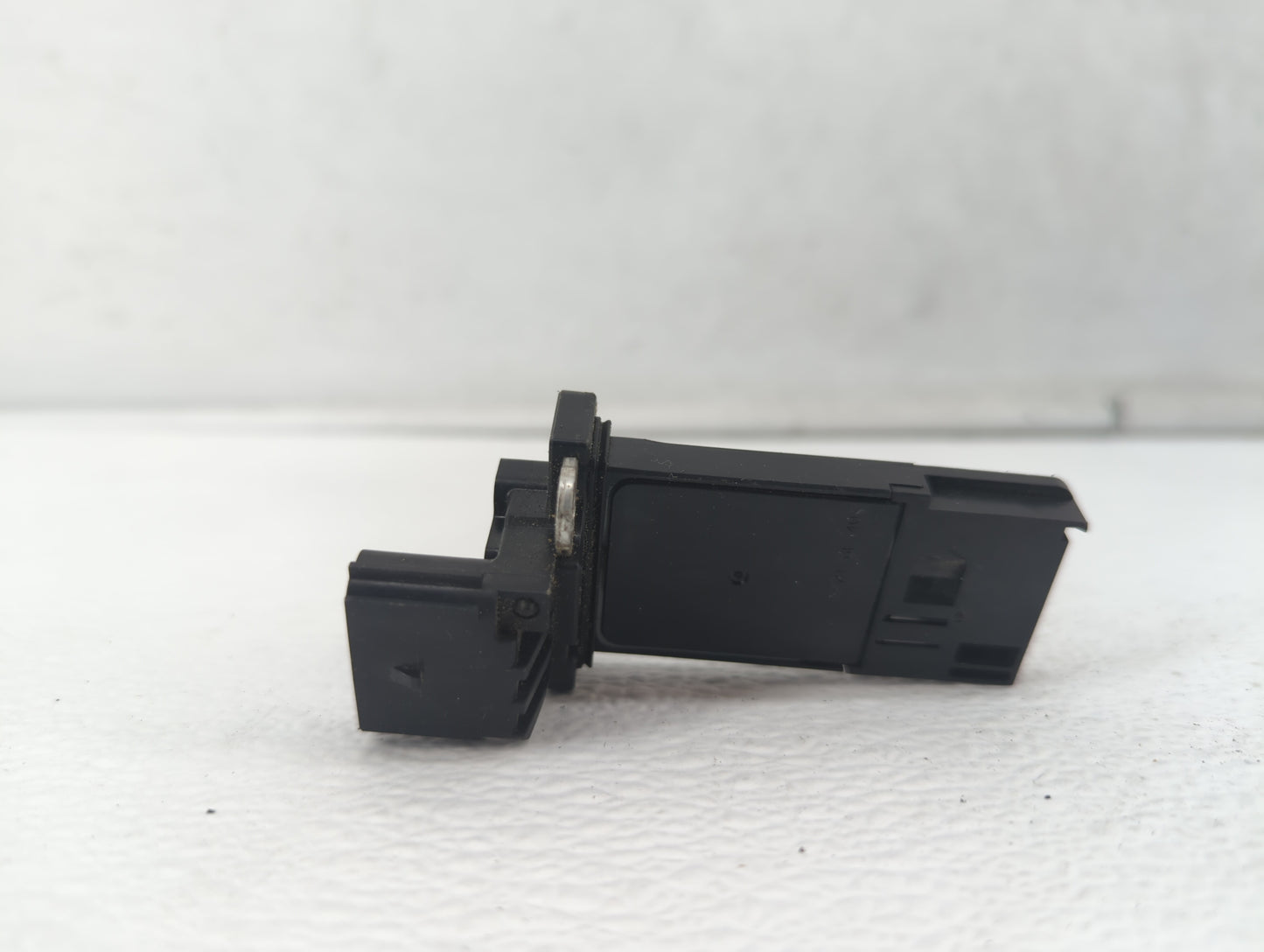 2014-2019 Gmc Sierra 1500 Mass Air Flow Meter Maf - Oemusedautoparts1.com