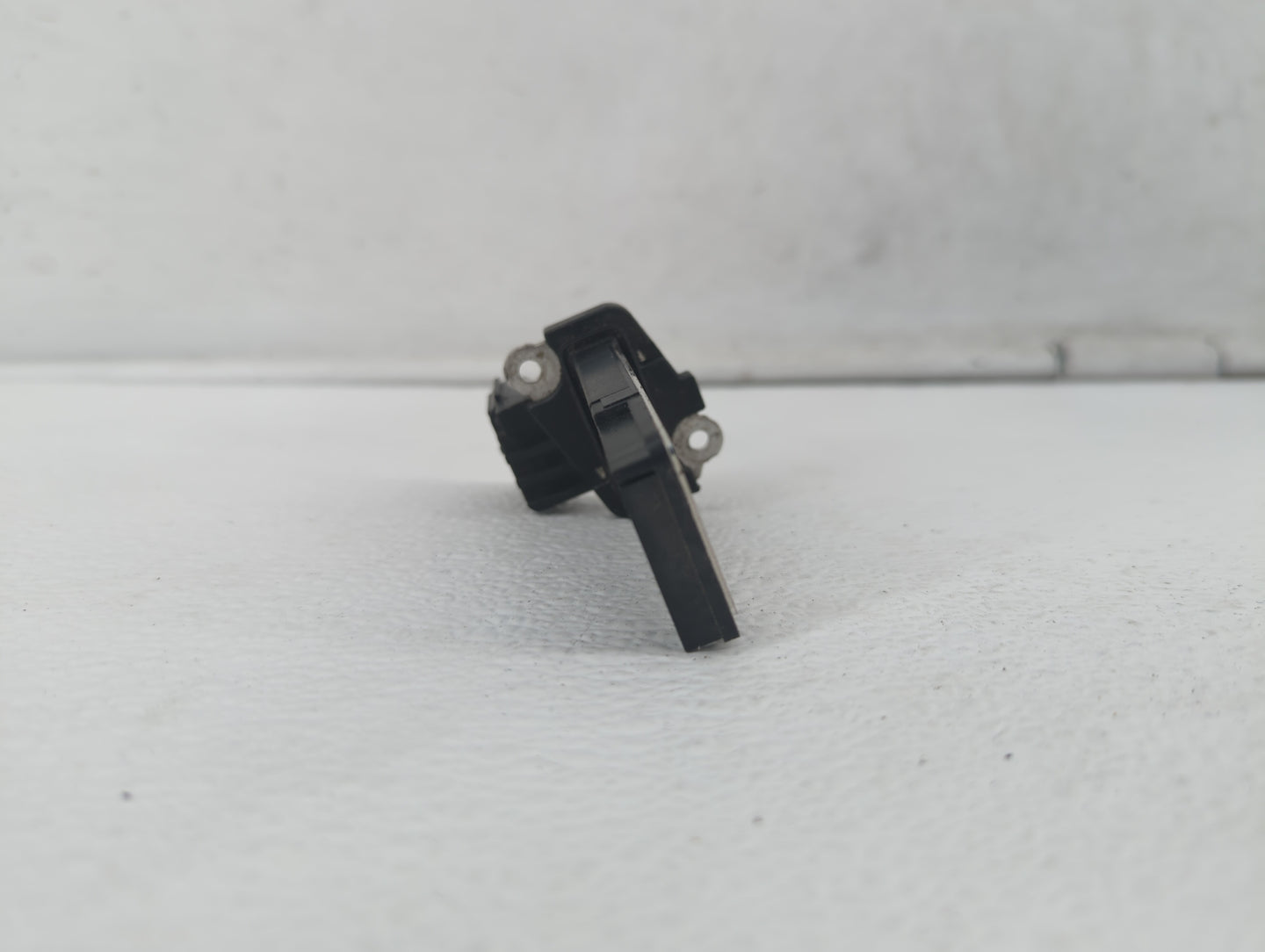 2014-2019 Gmc Sierra 1500 Mass Air Flow Meter Maf - Oemusedautoparts1.com