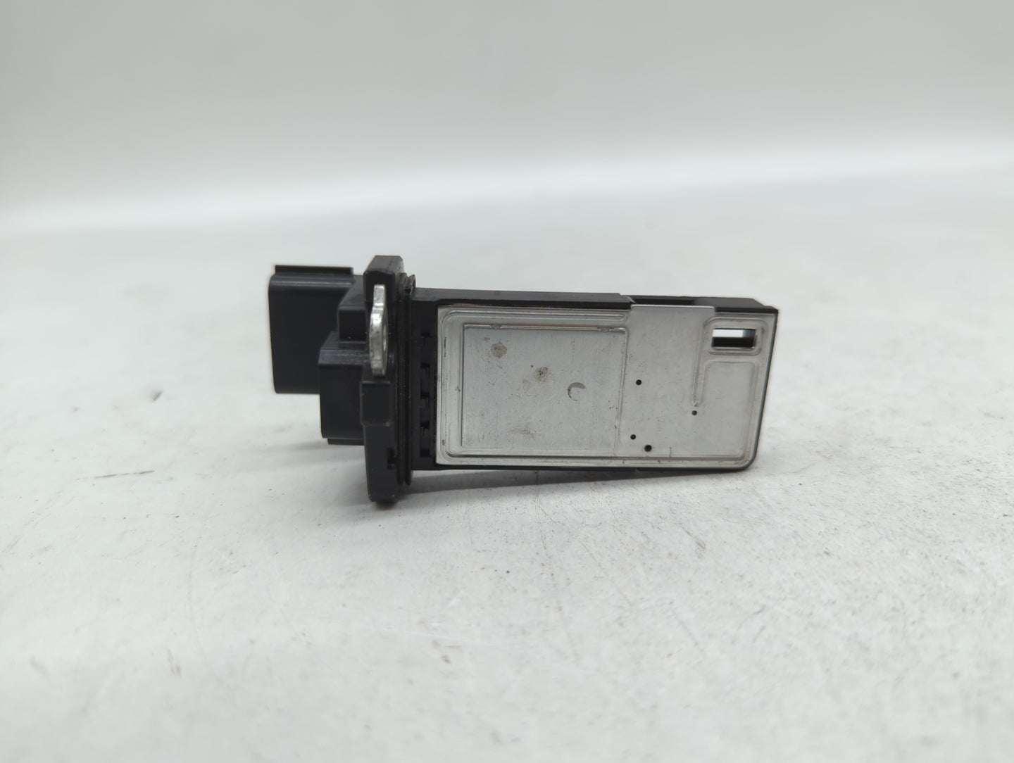 2014-2019 Gmc Sierra 1500 Mass Air Flow Meter Maf - Oemusedautoparts1.com