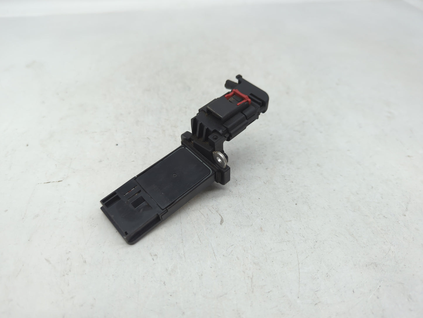 2014-2019 Gmc Sierra 1500 Mass Air Flow Meter Maf - Oemusedautoparts1.com