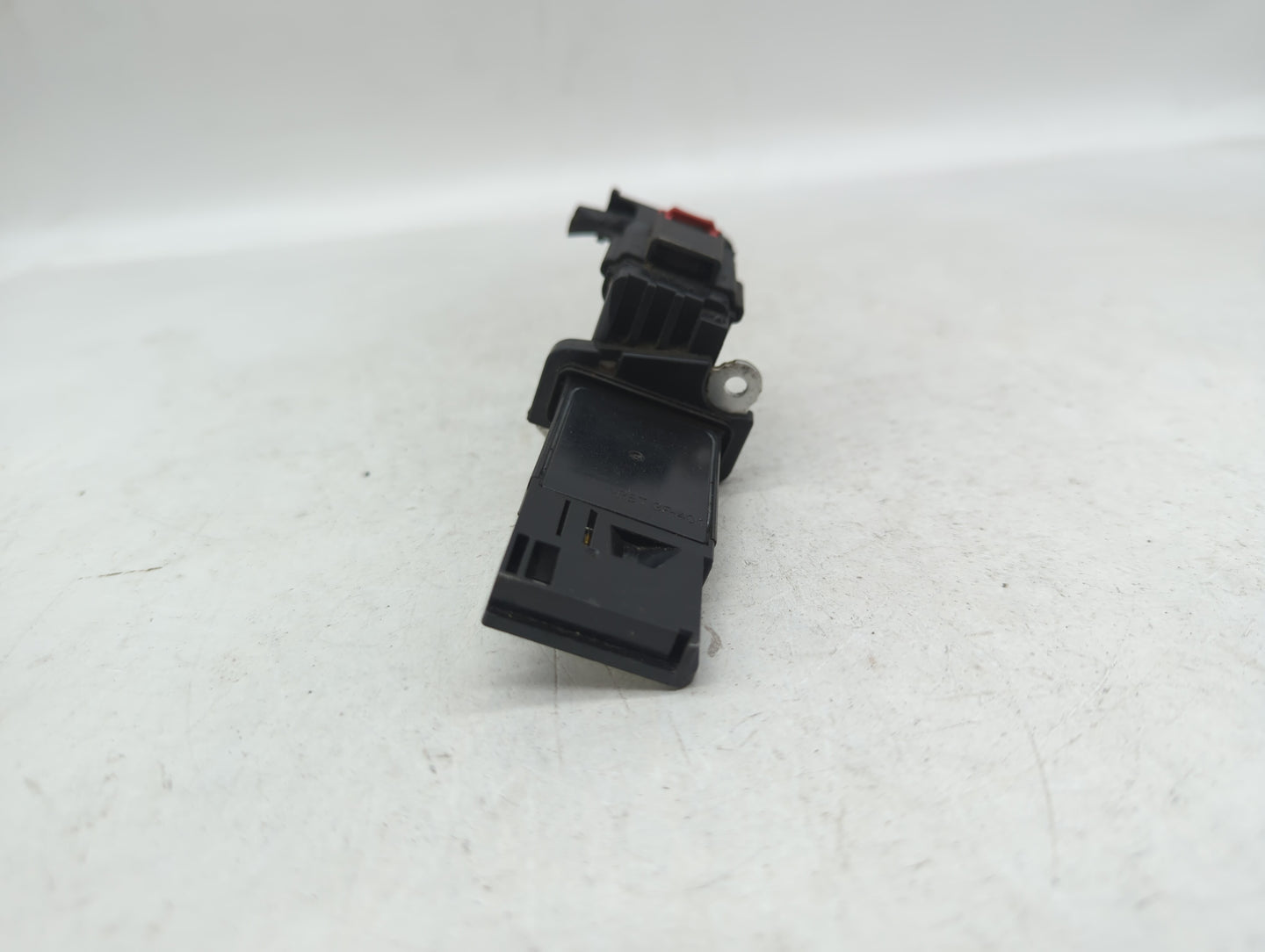 2014-2019 Gmc Sierra 1500 Mass Air Flow Meter Maf - Oemusedautoparts1.com