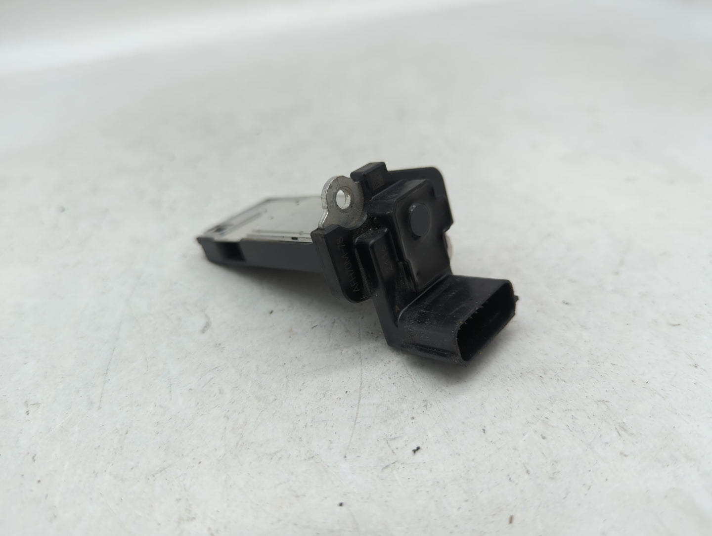 2014-2019 Gmc Sierra 1500 Mass Air Flow Meter Maf - Oemusedautoparts1.com
