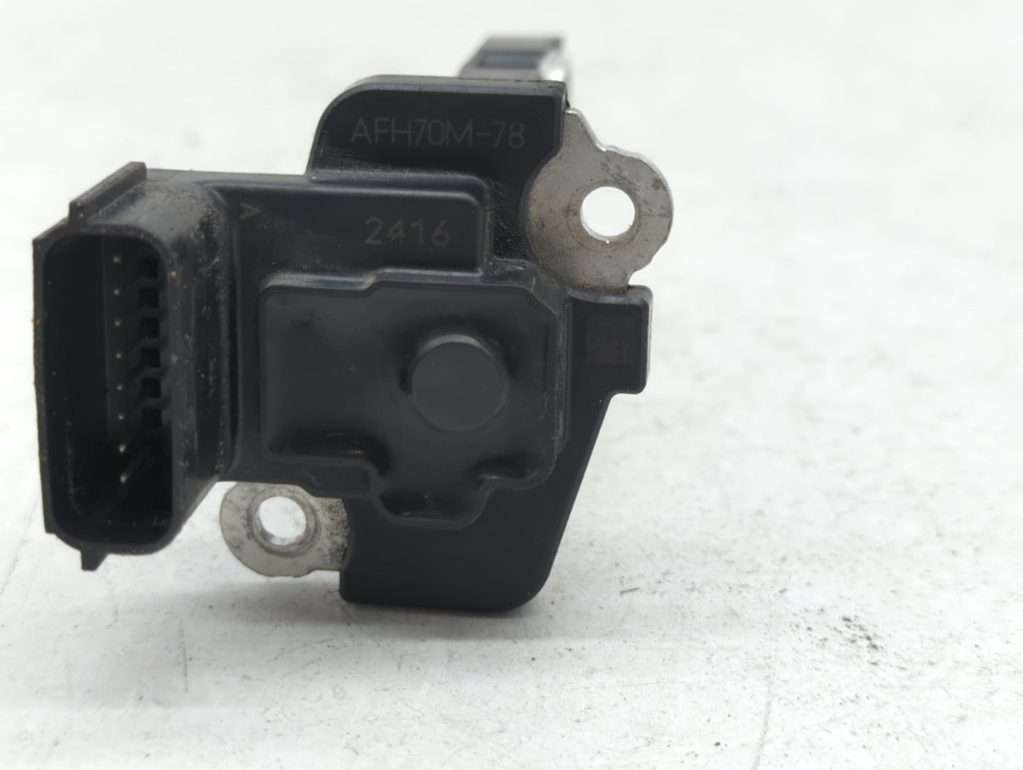 2014-2019 Gmc Sierra 1500 Mass Air Flow Meter Maf - Oemusedautoparts1.com