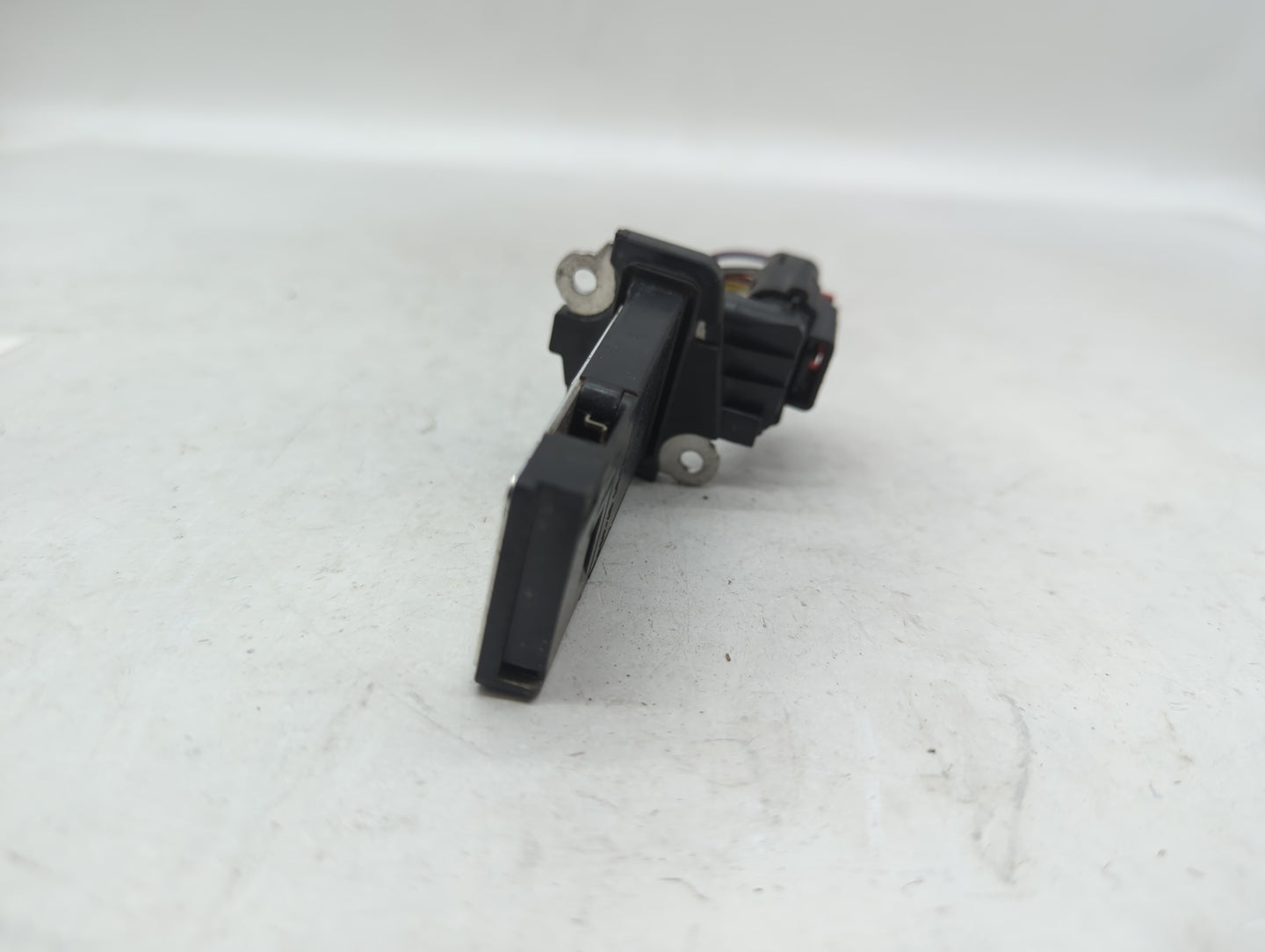 2014-2019 Gmc Sierra 1500 Mass Air Flow Meter Maf - Oemusedautoparts1.com