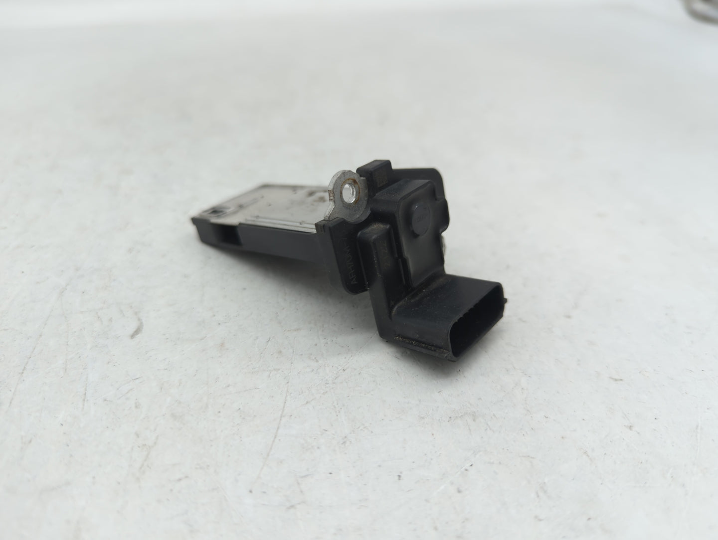 2014-2019 Gmc Sierra 1500 Mass Air Flow Meter Maf - Oemusedautoparts1.com