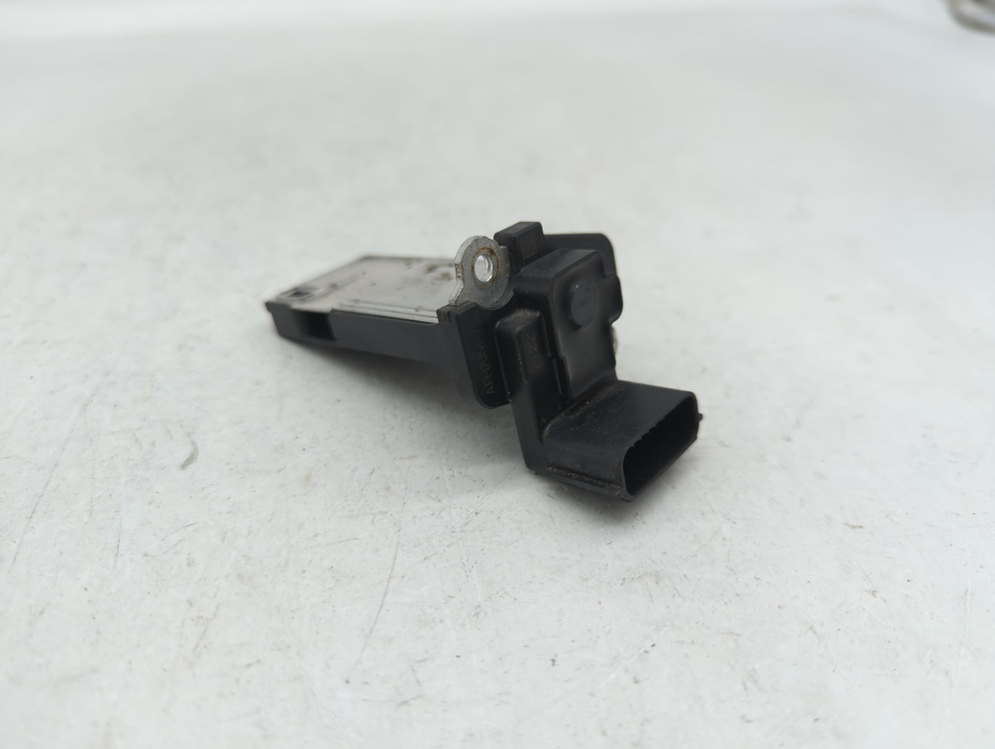 2014-2019 Gmc Sierra 1500 Mass Air Flow Meter Maf - Oemusedautoparts1.com
