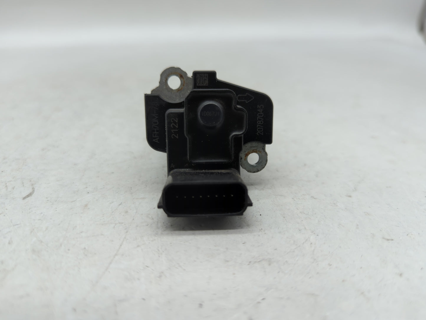 2014-2019 Gmc Sierra 1500 Mass Air Flow Meter Maf - Oemusedautoparts1.com