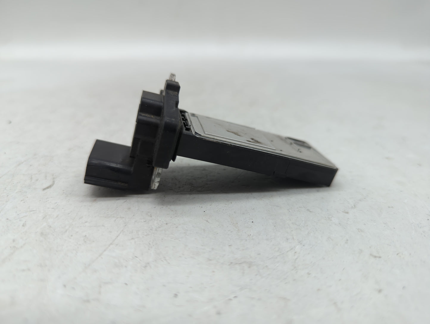 2014-2019 Gmc Sierra 1500 Mass Air Flow Meter Maf - Oemusedautoparts1.com