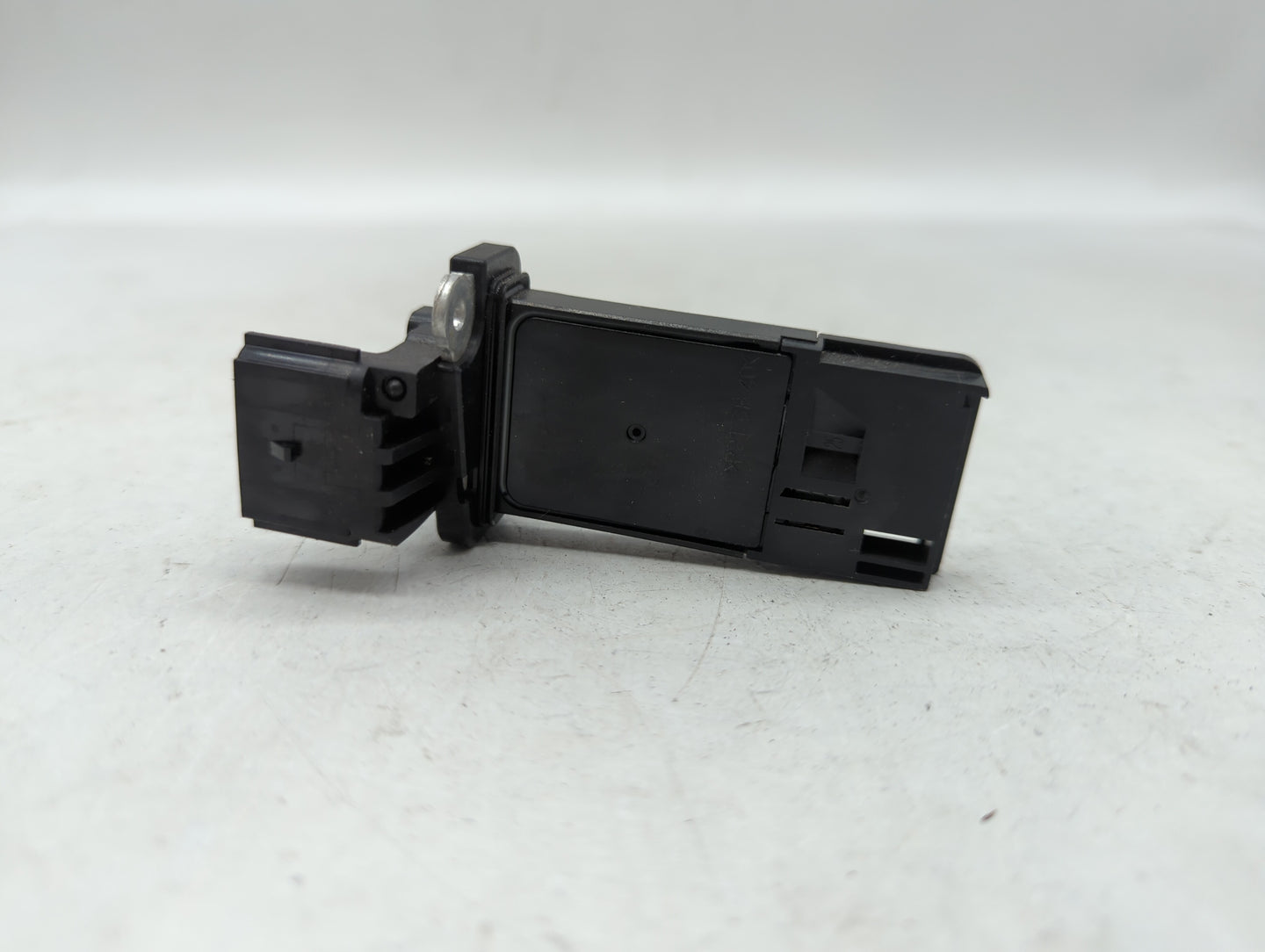 2014-2019 Gmc Sierra 1500 Mass Air Flow Meter Maf - Oemusedautoparts1.com