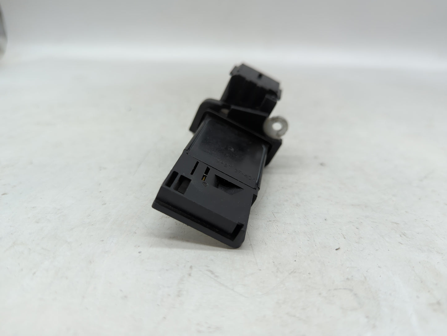 2014-2019 Gmc Sierra 1500 Mass Air Flow Meter Maf - Oemusedautoparts1.com