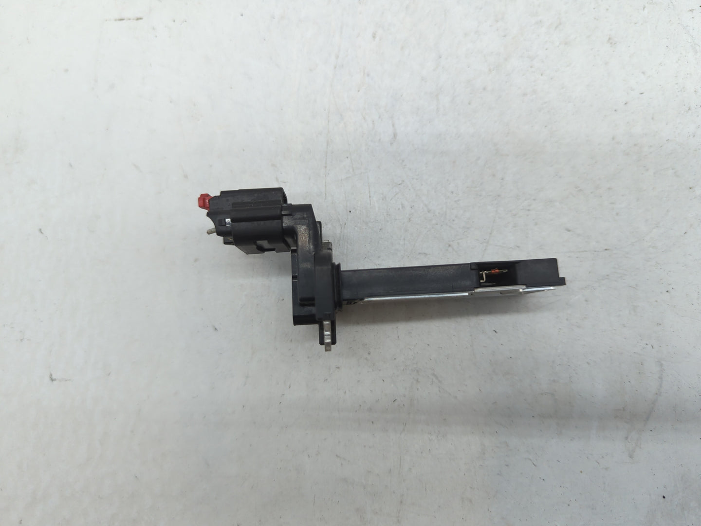 2014-2019 Gmc Sierra 1500 Mass Air Flow Meter Maf - Oemusedautoparts1.com