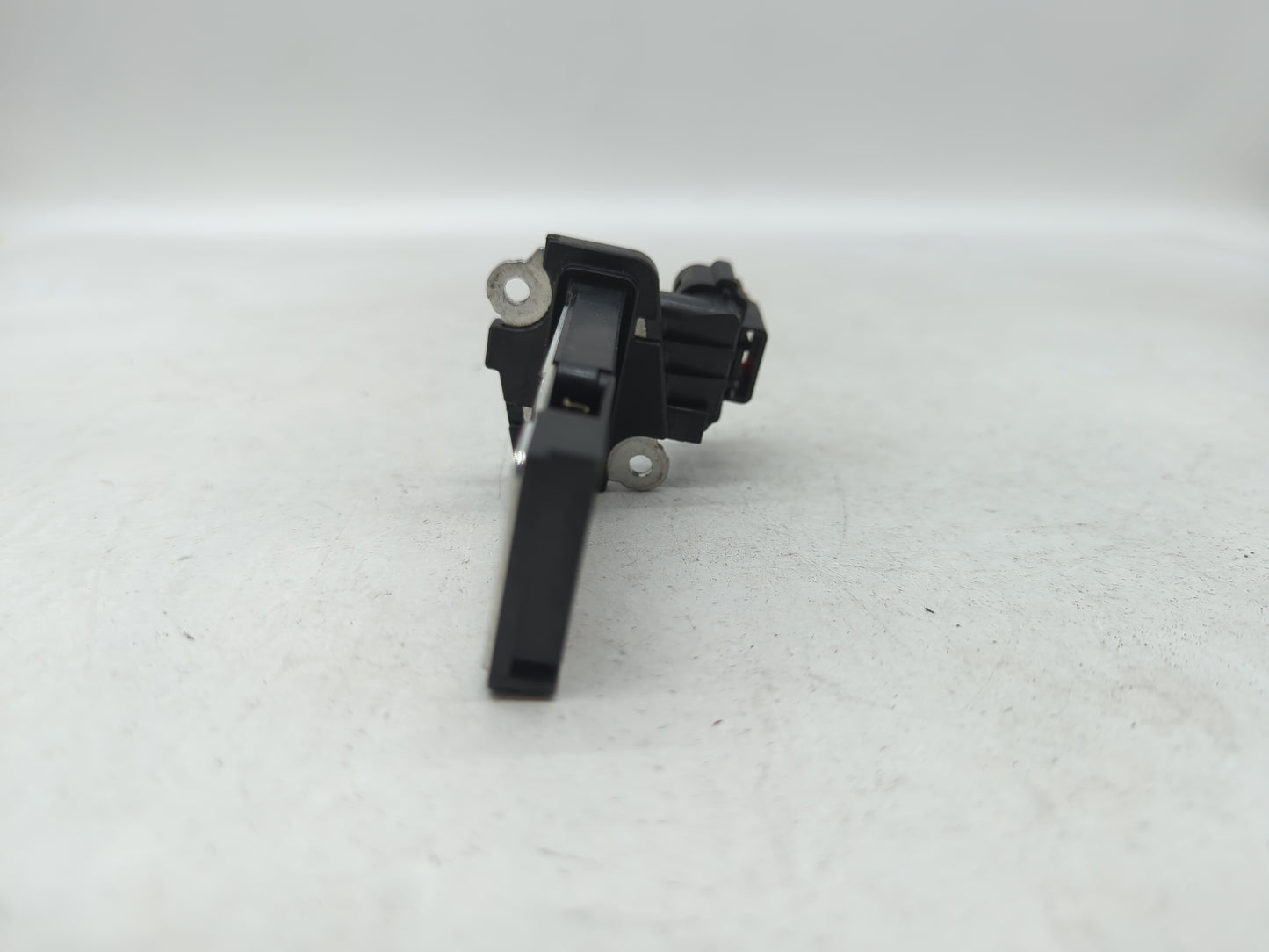 2014-2019 Gmc Sierra 1500 Mass Air Flow Meter Maf - Oemusedautoparts1.com