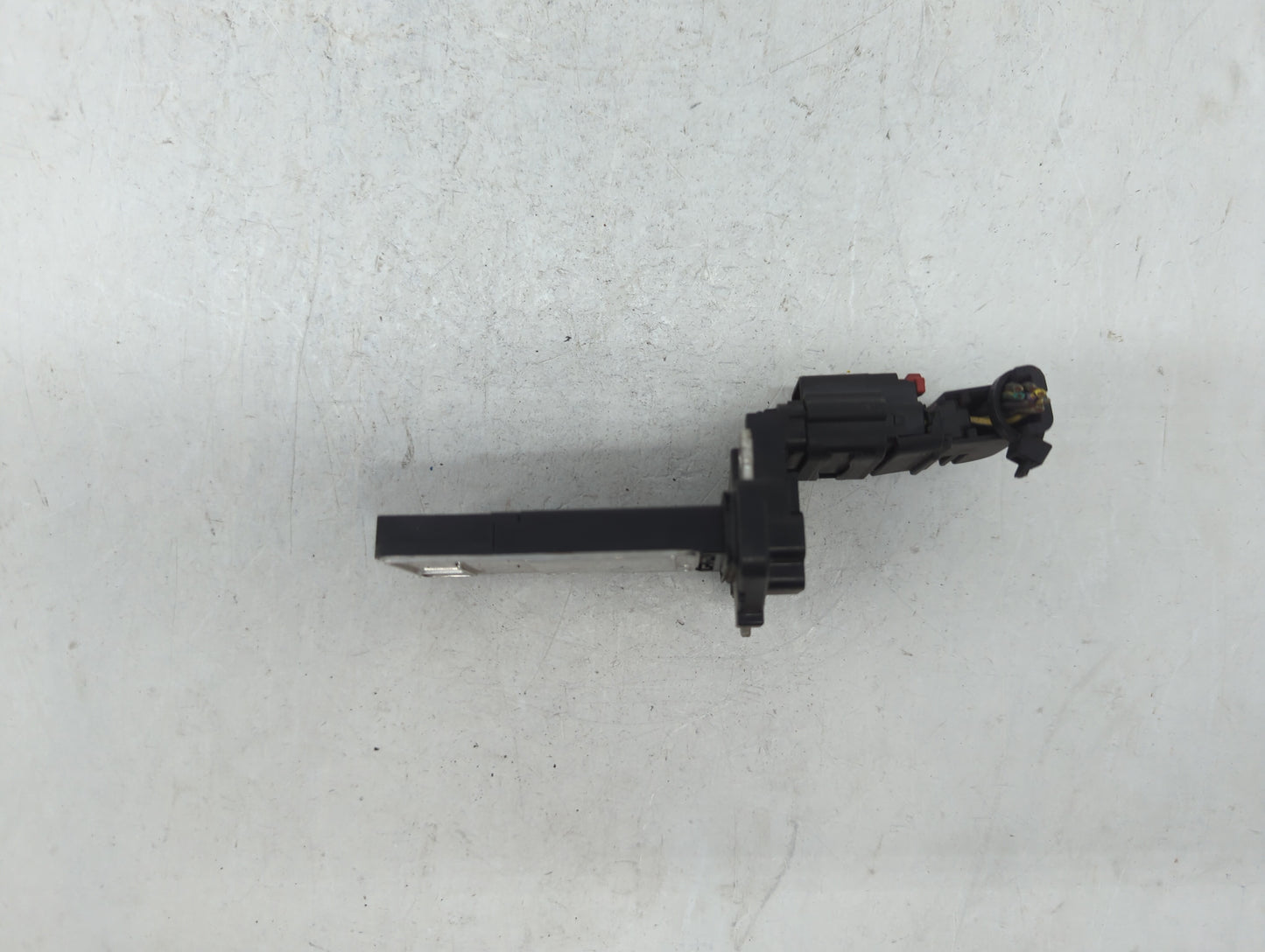 2014-2019 Gmc Sierra 1500 Mass Air Flow Meter Maf - Oemusedautoparts1.com