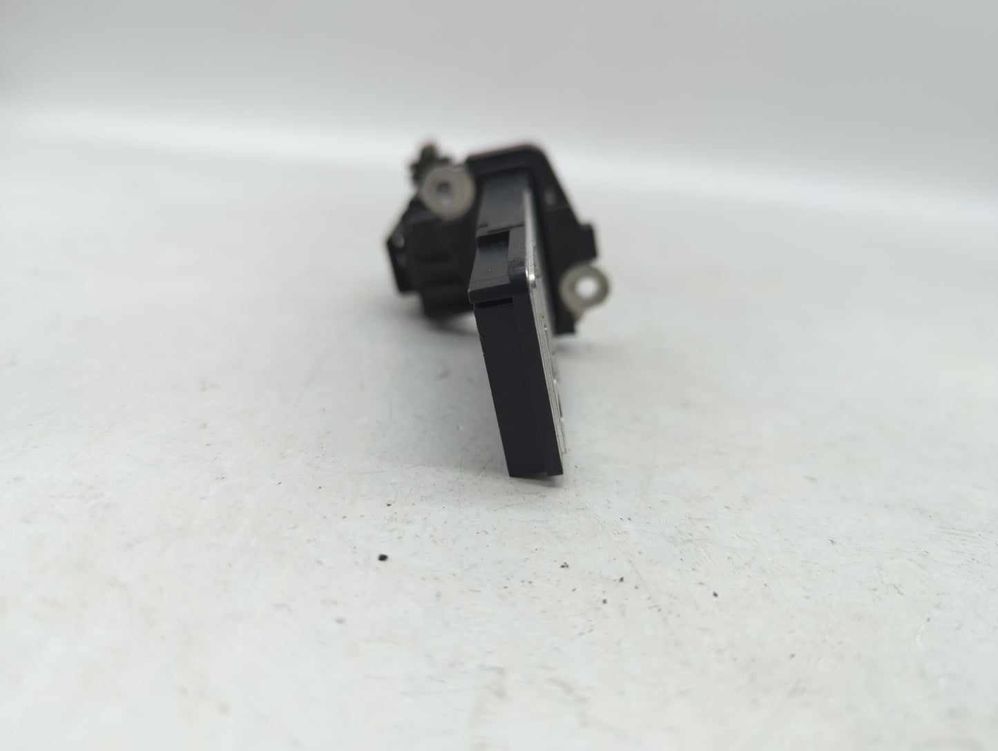 2014-2019 Gmc Sierra 1500 Mass Air Flow Meter Maf - Oemusedautoparts1.com