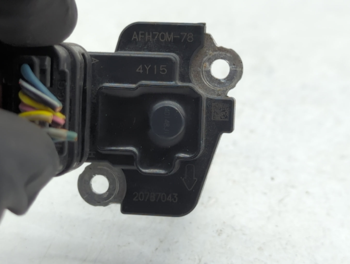 2014-2019 Gmc Sierra 1500 Mass Air Flow Meter Maf - Oemusedautoparts1.com