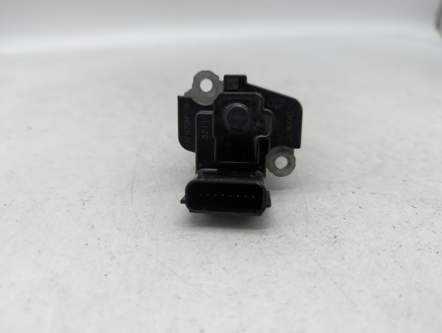 2014-2019 Gmc Sierra 1500 Mass Air Flow Meter Maf - Oemusedautoparts1.com