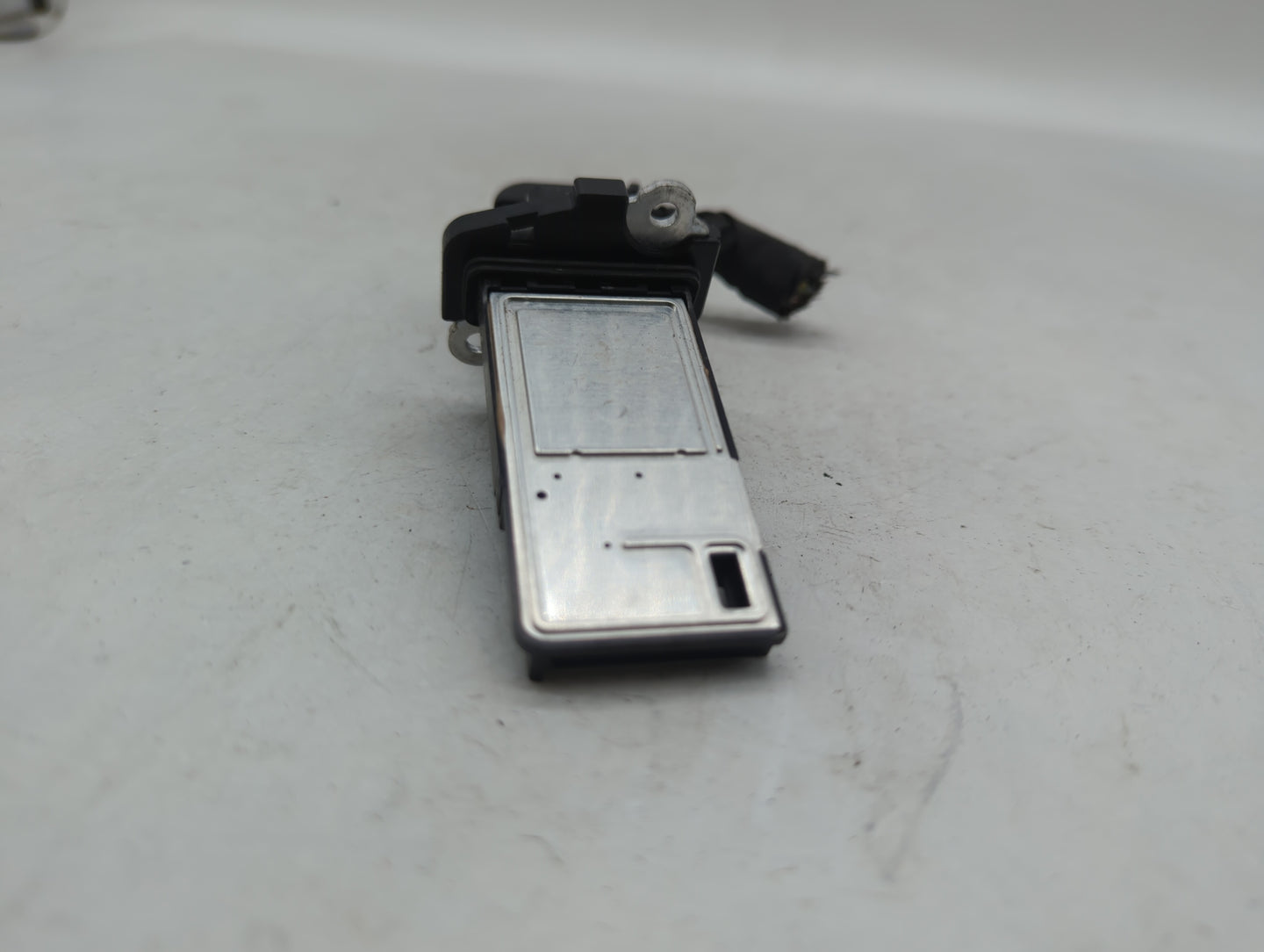2014-2019 Gmc Sierra 1500 Mass Air Flow Meter Maf - Oemusedautoparts1.com