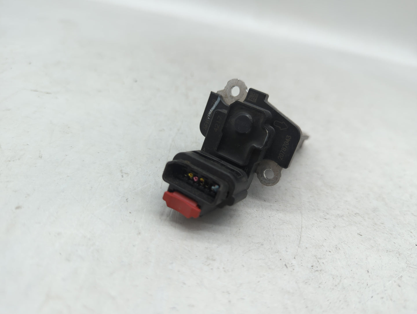 2014-2019 Gmc Sierra 1500 Mass Air Flow Meter Maf - Oemusedautoparts1.com