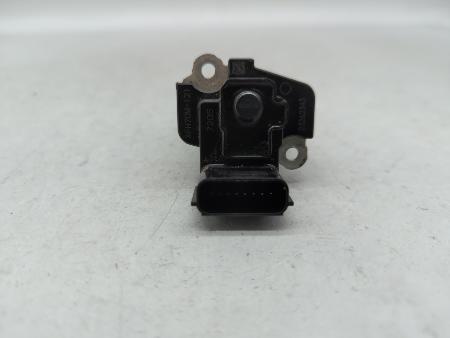 2014-2019 Gmc Sierra 1500 Mass Air Flow Meter Maf - Oemusedautoparts1.com