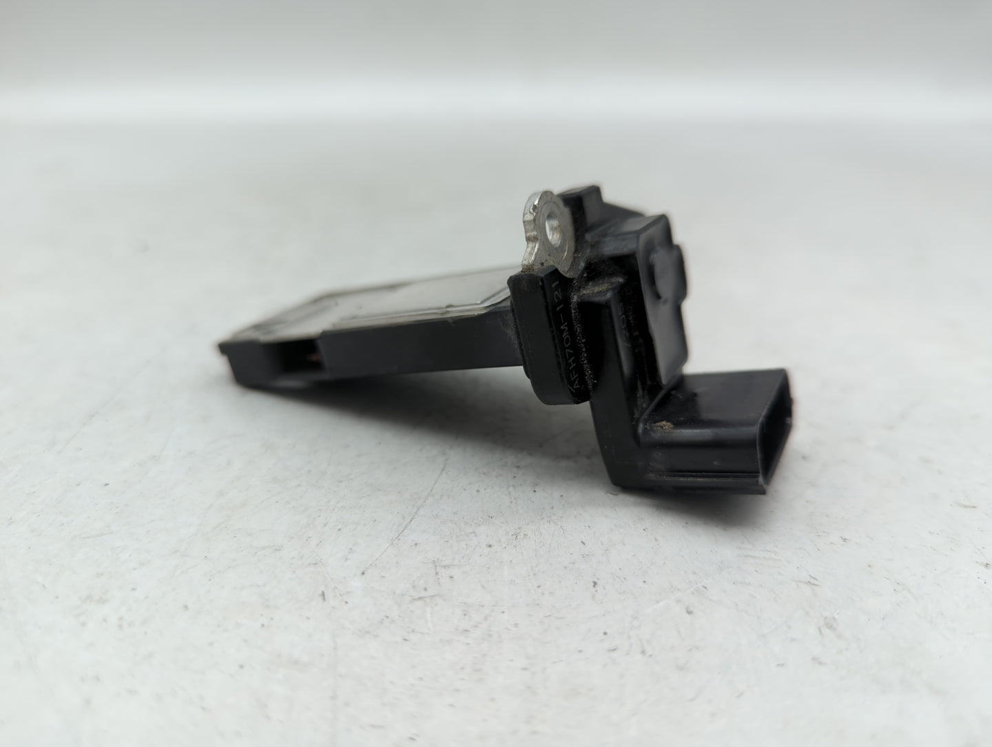 2014-2019 Gmc Sierra 1500 Mass Air Flow Meter Maf - Oemusedautoparts1.com