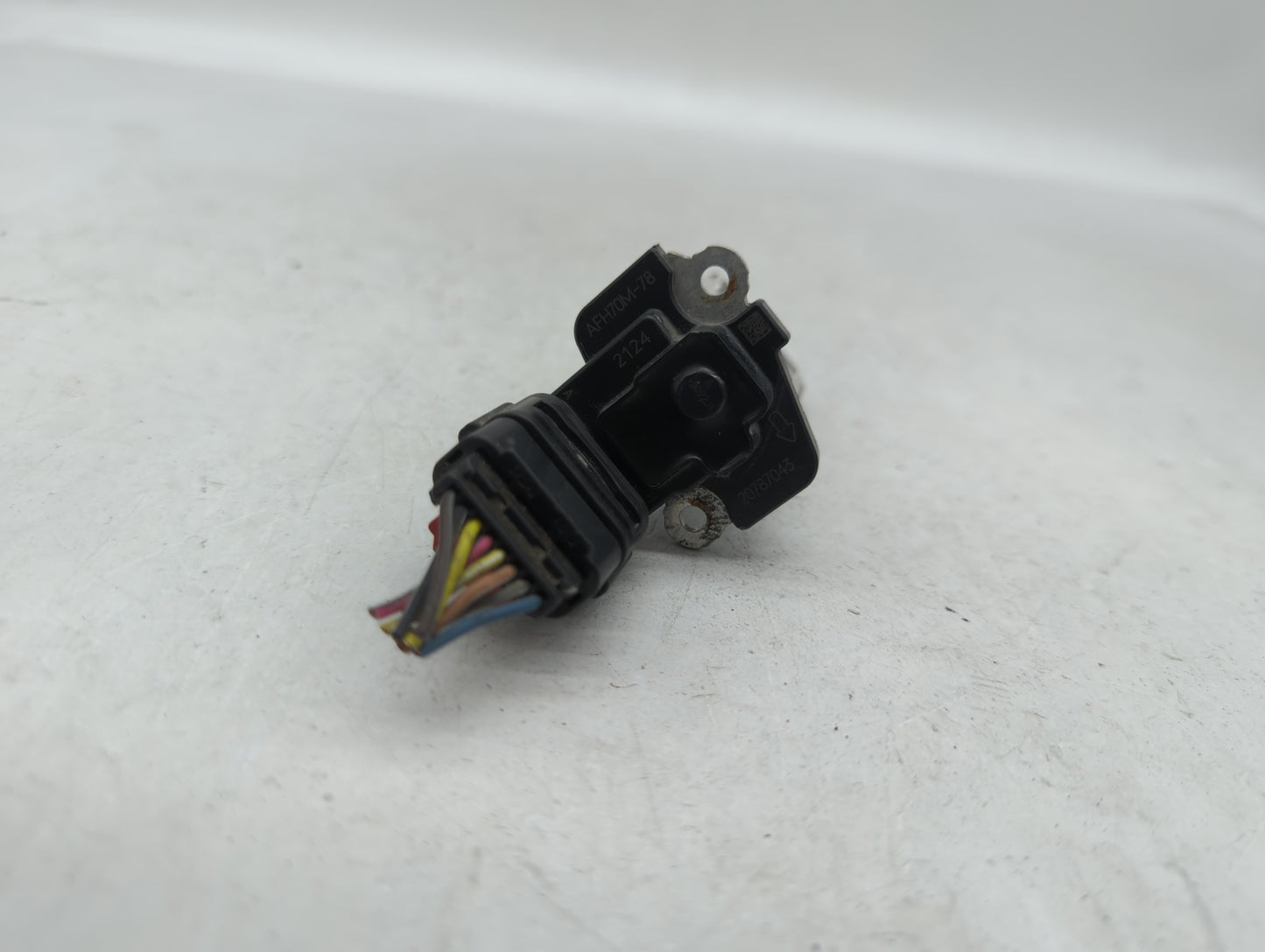 2014-2019 Gmc Sierra 1500 Mass Air Flow Meter Maf - Oemusedautoparts1.com