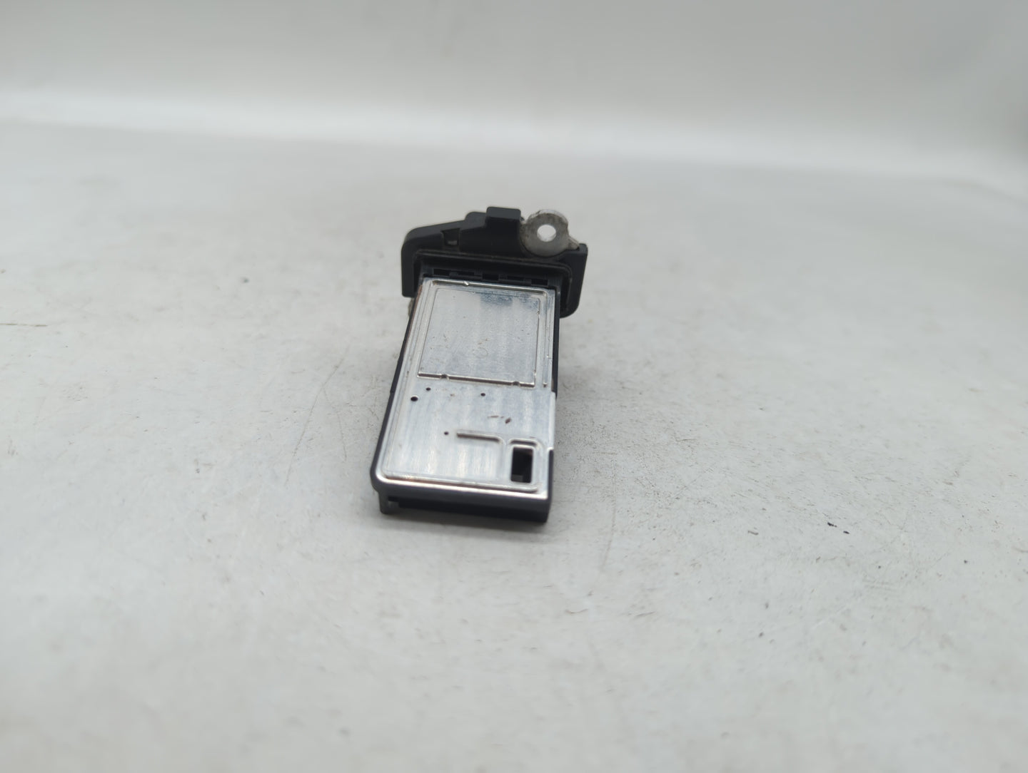2014-2019 Gmc Sierra 1500 Mass Air Flow Meter Maf - Oemusedautoparts1.com