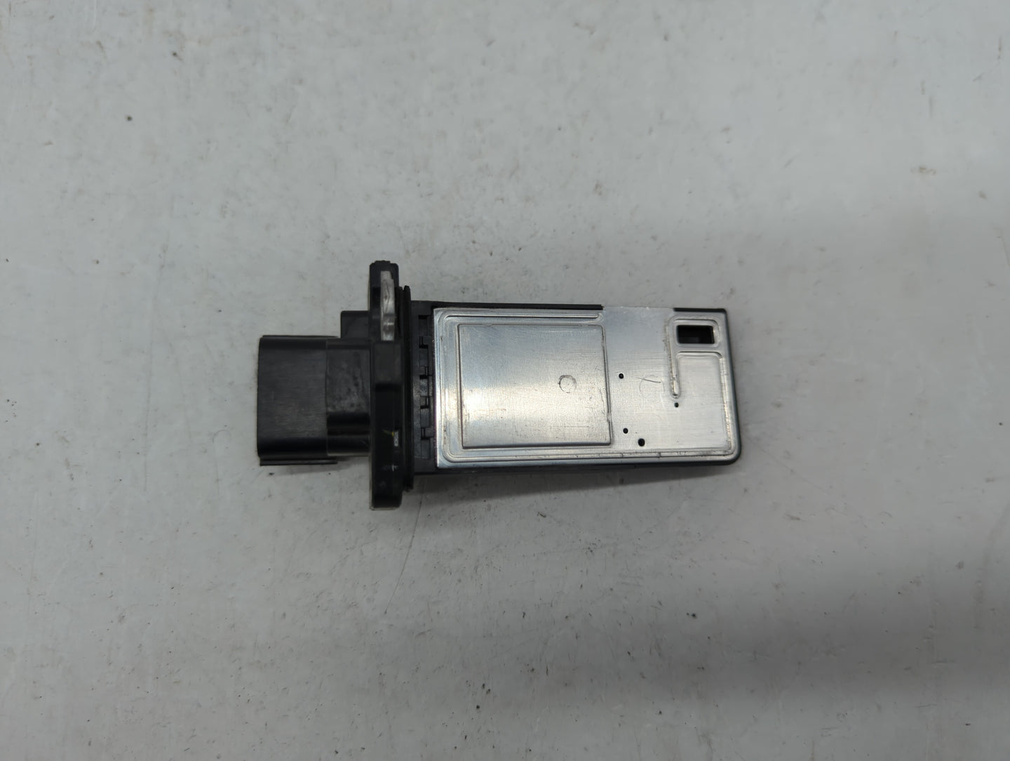 2014-2019 Gmc Sierra 1500 Mass Air Flow Meter Maf - Oemusedautoparts1.com