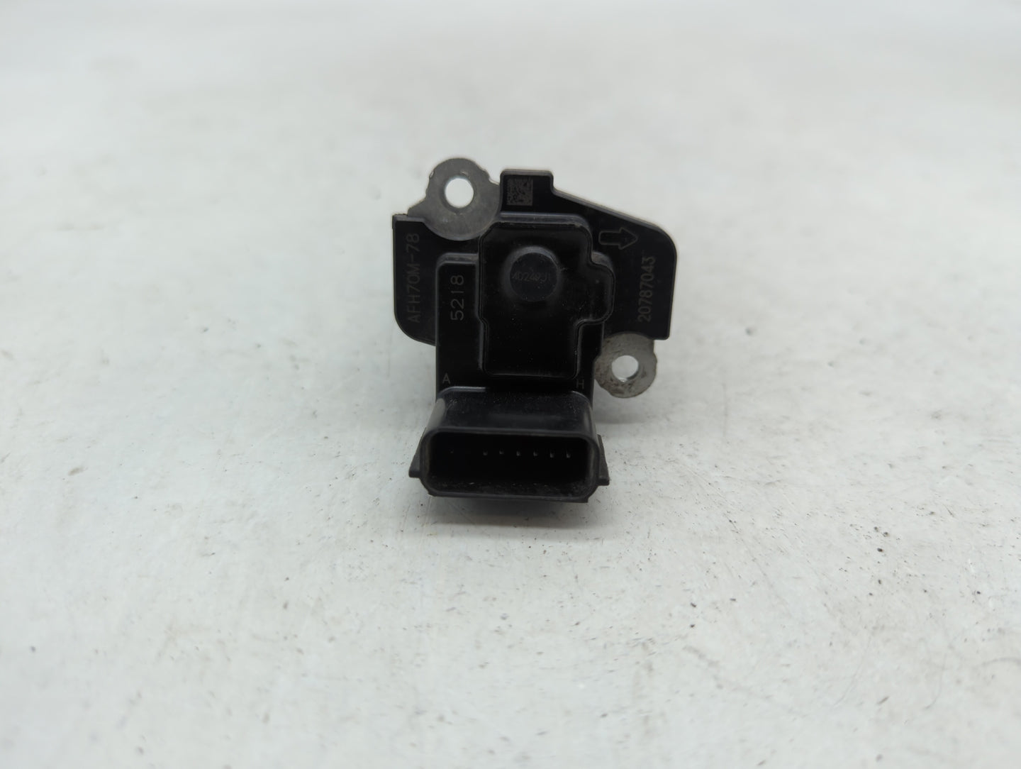 2014-2019 Gmc Sierra 1500 Mass Air Flow Meter Maf - Oemusedautoparts1.com