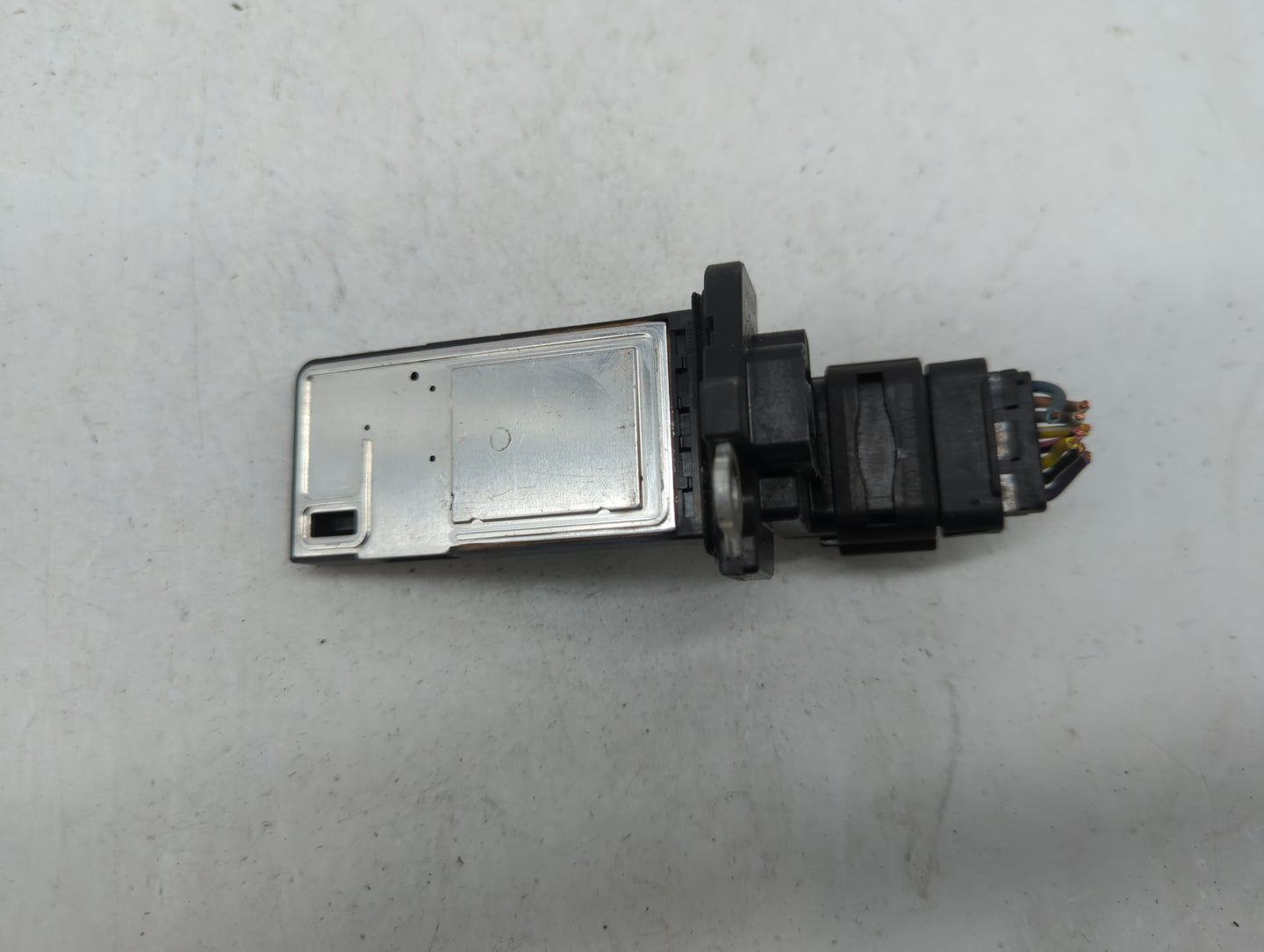 2014-2019 Gmc Sierra 1500 Mass Air Flow Meter Maf - Oemusedautoparts1.com