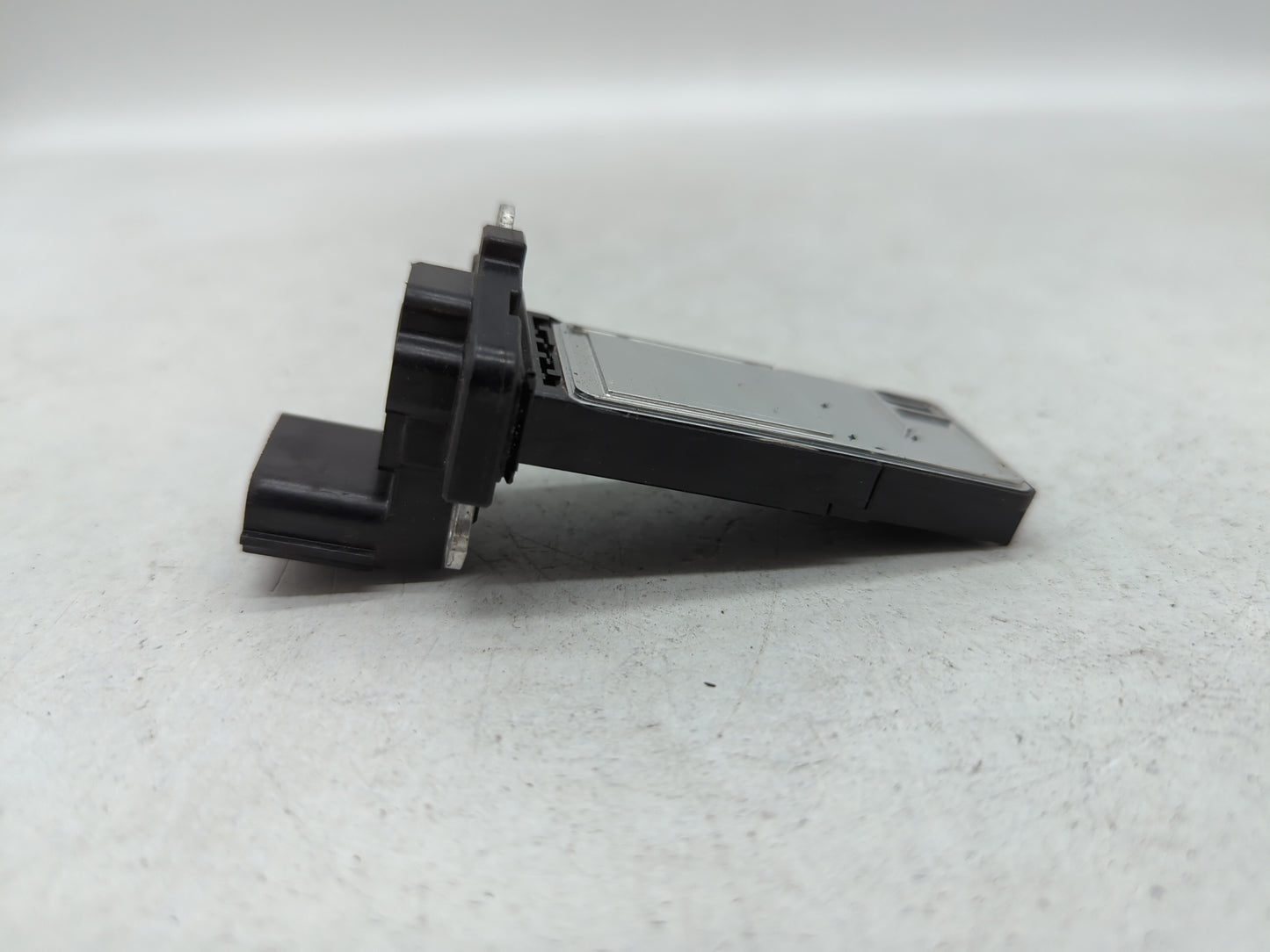 2014-2019 Gmc Sierra 1500 Mass Air Flow Meter Maf - Oemusedautoparts1.com