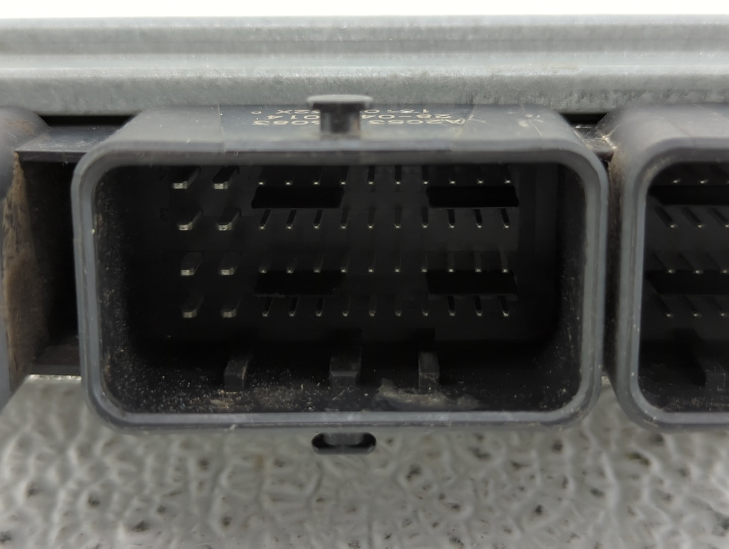 2015 Gmc Sierra 1500 PCM Engine Control Computer ECU ECM PCU OEM P/N:ES7A-12A650-BGD ES7A-12A650-BEA, FS7A-12A650-BFD Fits O