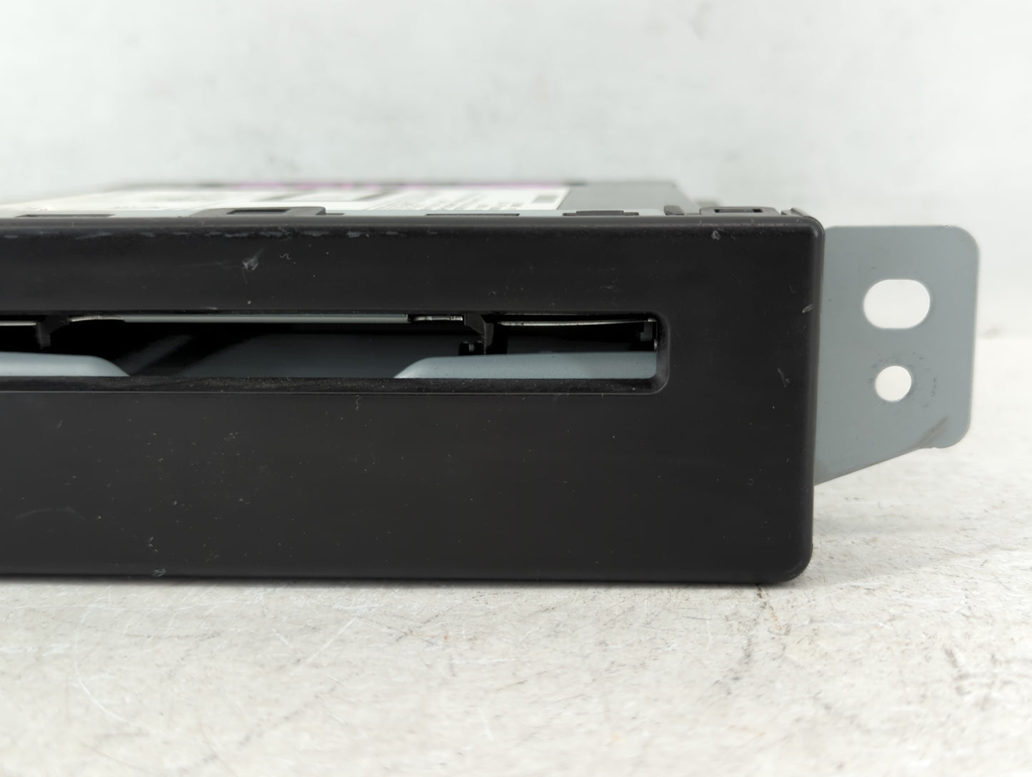 2015-2019 Gmc Sierra 1500 Radio AM FM Cd Player Receiver Replacement P/N:13594481 Fits Fits 2015 2016 2017 2018 2019 2020 OE