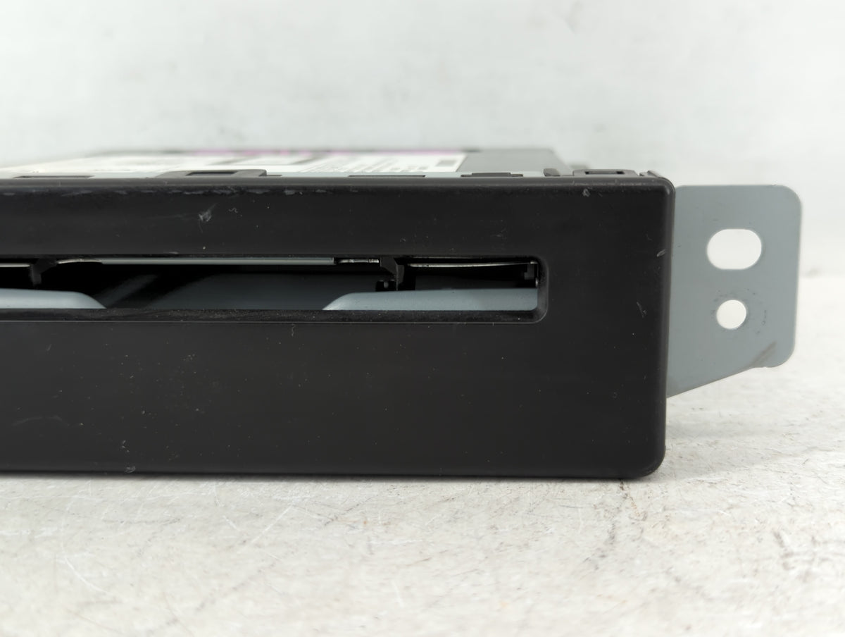 2015-2019 Gmc Sierra 1500 Radio AM FM Cd Player Receiver Replacement P/N:13594481 Fits 2015 2016 2017 2018 2019 2020 OEM Use