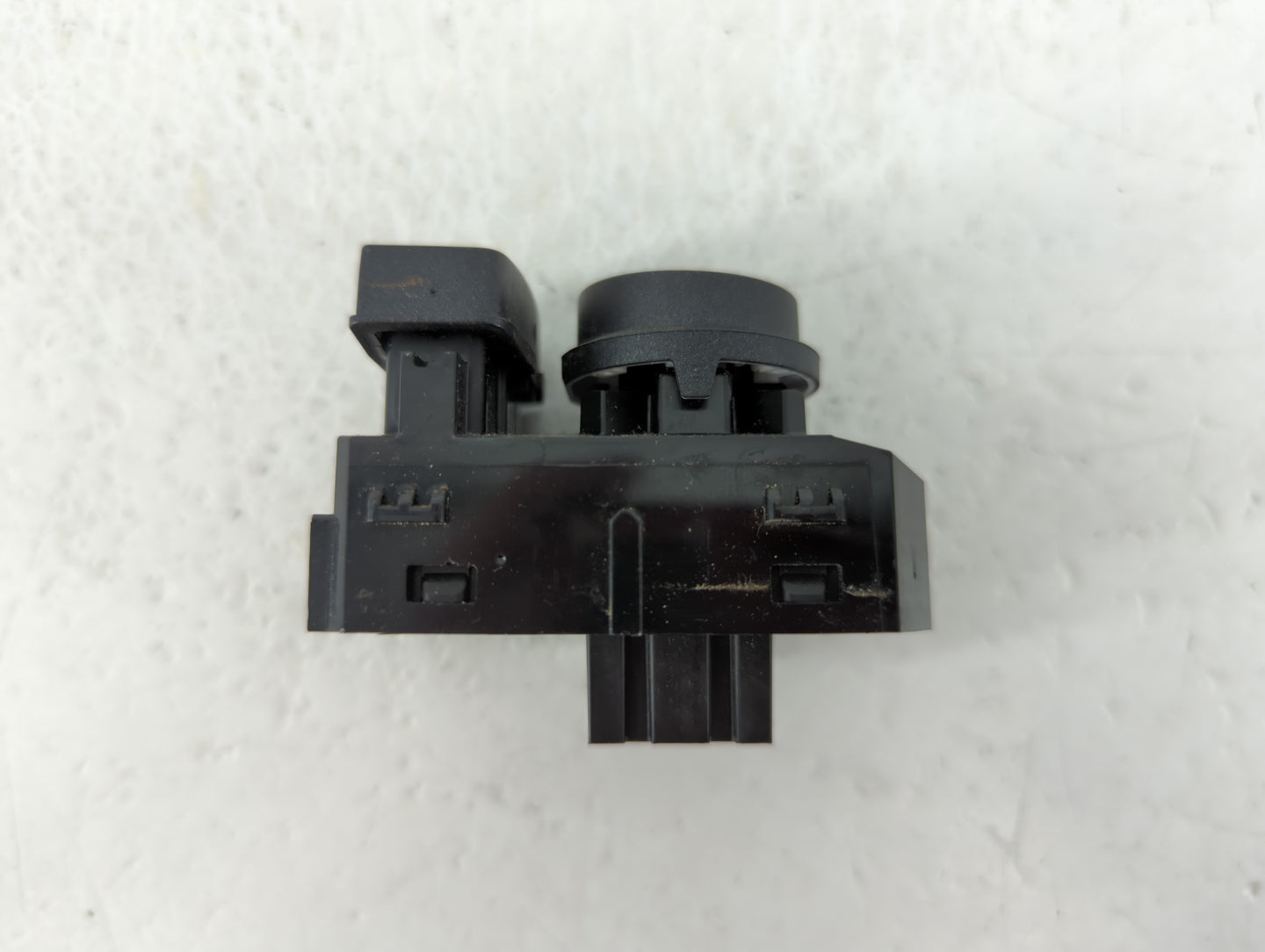 2014-2018 Gmc Sierra 1500 Master Power Window Switch Replacement Driver Side Left P/N:23154700 Fits OEM Used Auto Parts - Oe