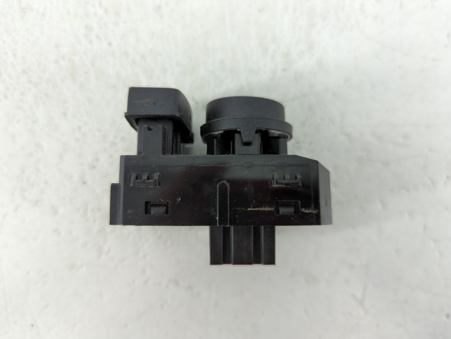 2014-2018 Gmc Sierra 1500 Master Power Window Switch Replacement Driver Side Left P/N:23154700 Fits OEM Used Auto Parts - Oe