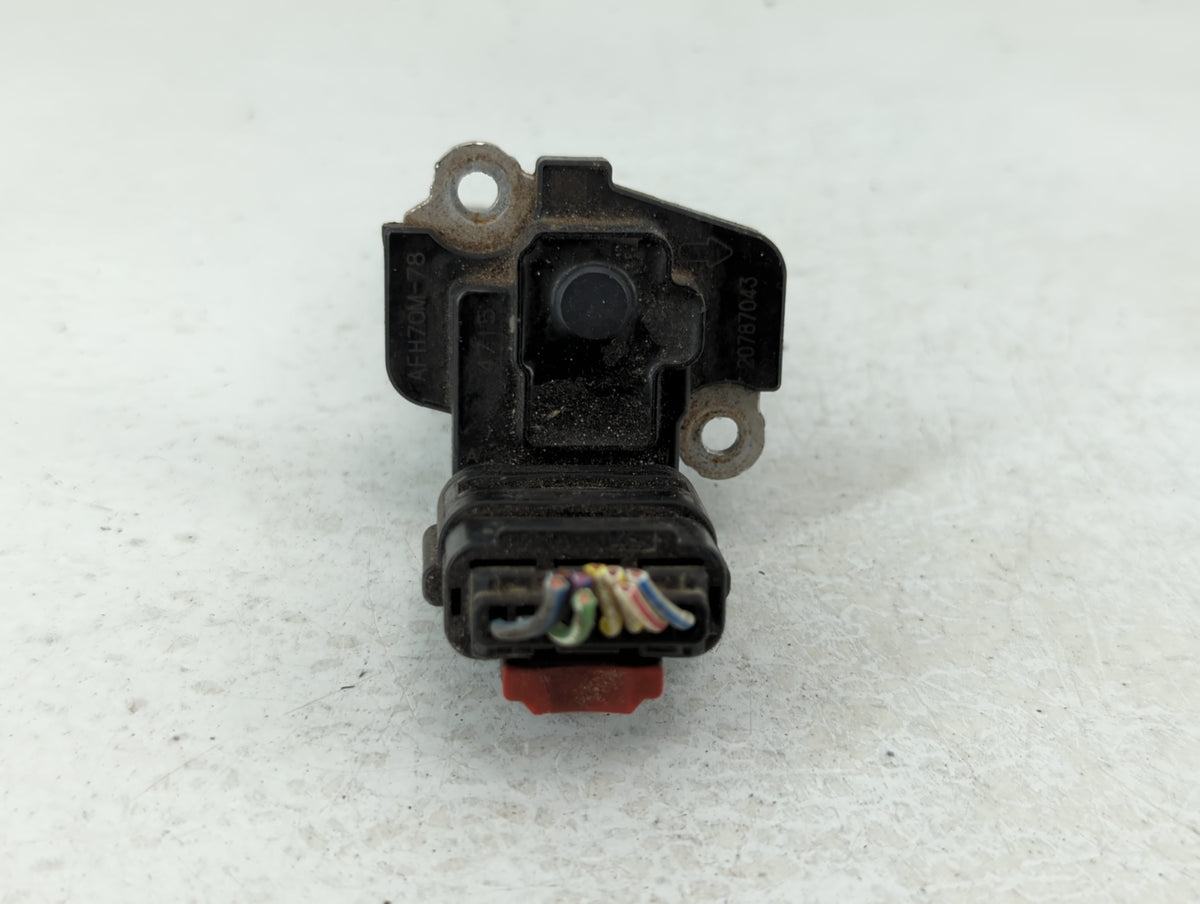 2014-2019 Gmc Sierra 1500 Mass Air Flow Meter Maf Sensor 634401 - Oemusedautoparts1.com