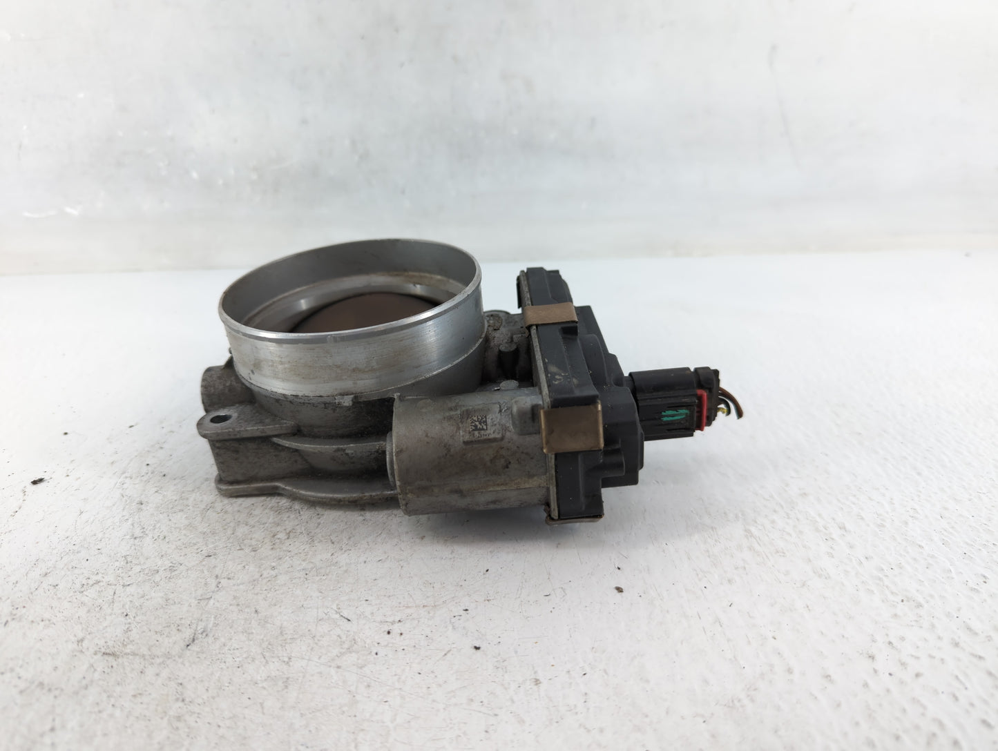 2014-2021 Gmc Sierra 1500 Throttle Body P/N:12620263 Fits Fits 2014 2015 2016 2017 2018 2019 2020 2021 2022 OEM Used Auto Pa