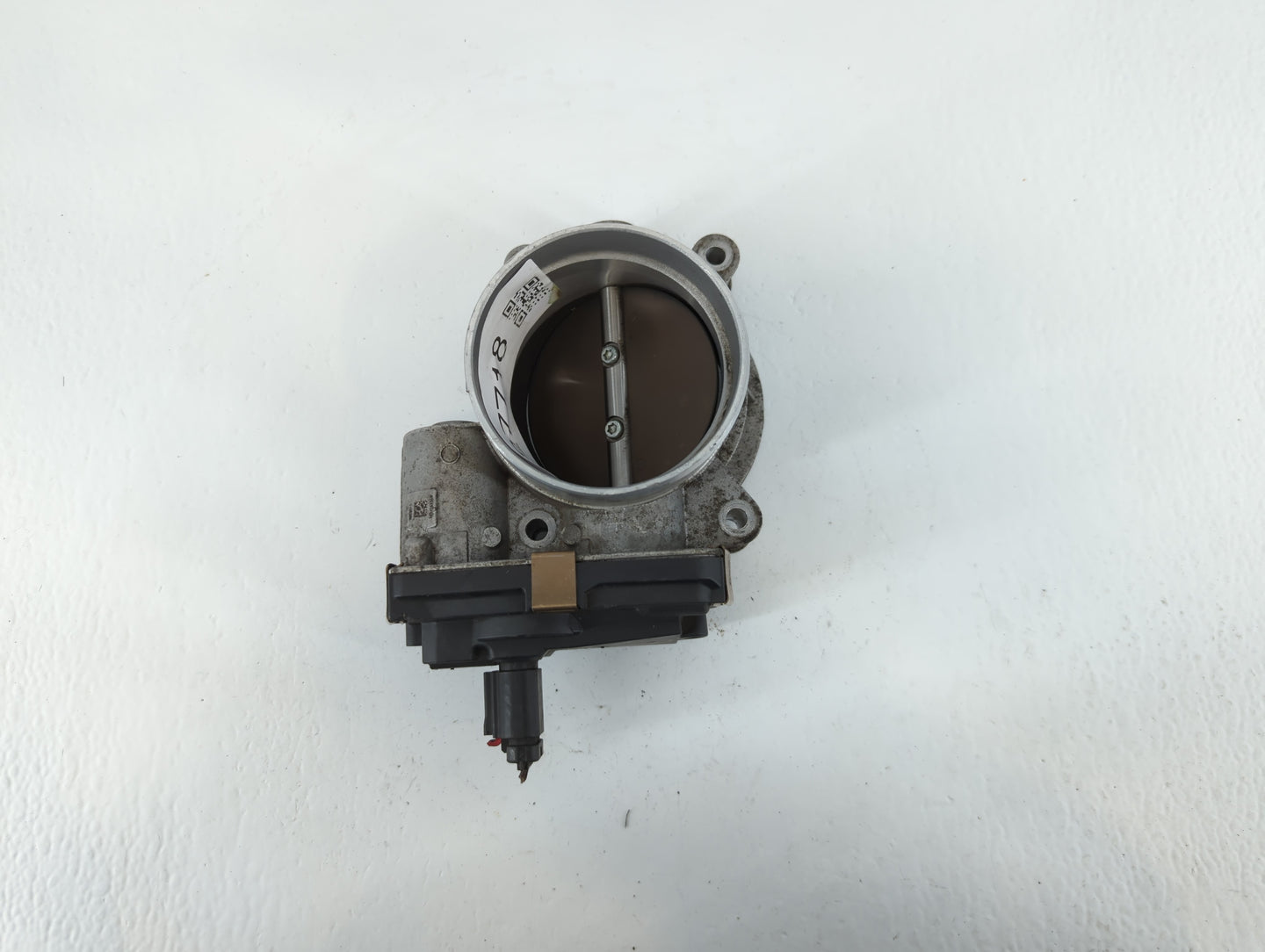 2014-2022 Gmc Sierra 1500 Throttle Body P/N:12617792 Fits Fits 2014 2015 2016 2017 2018 2019 2020 2021 2022 OEM Used Auto Pa