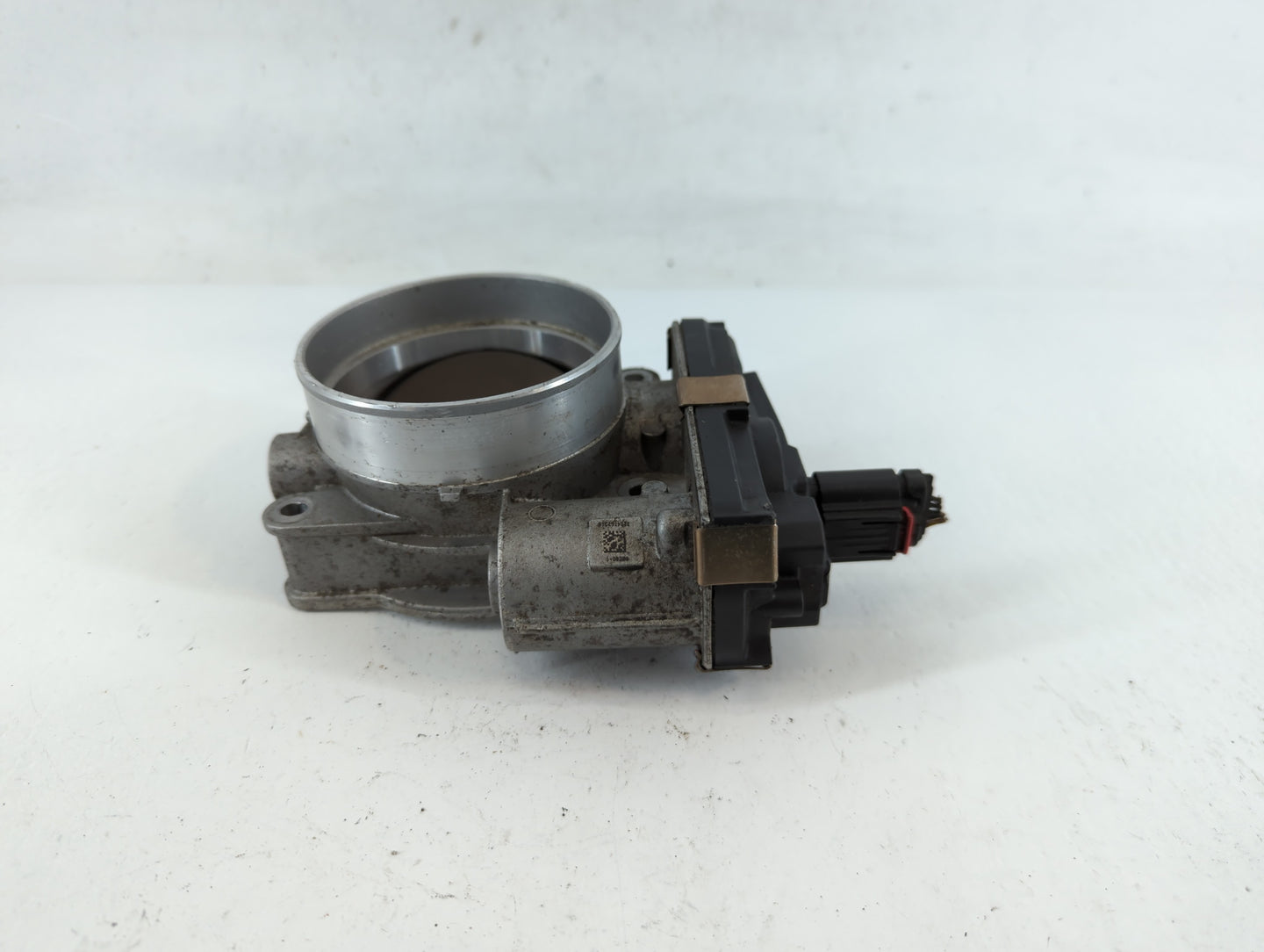 2014-2022 Gmc Sierra 1500 Throttle Body P/N:12617792 Fits Fits 2014 2015 2016 2017 2018 2019 2020 2021 2022 OEM Used Auto Pa