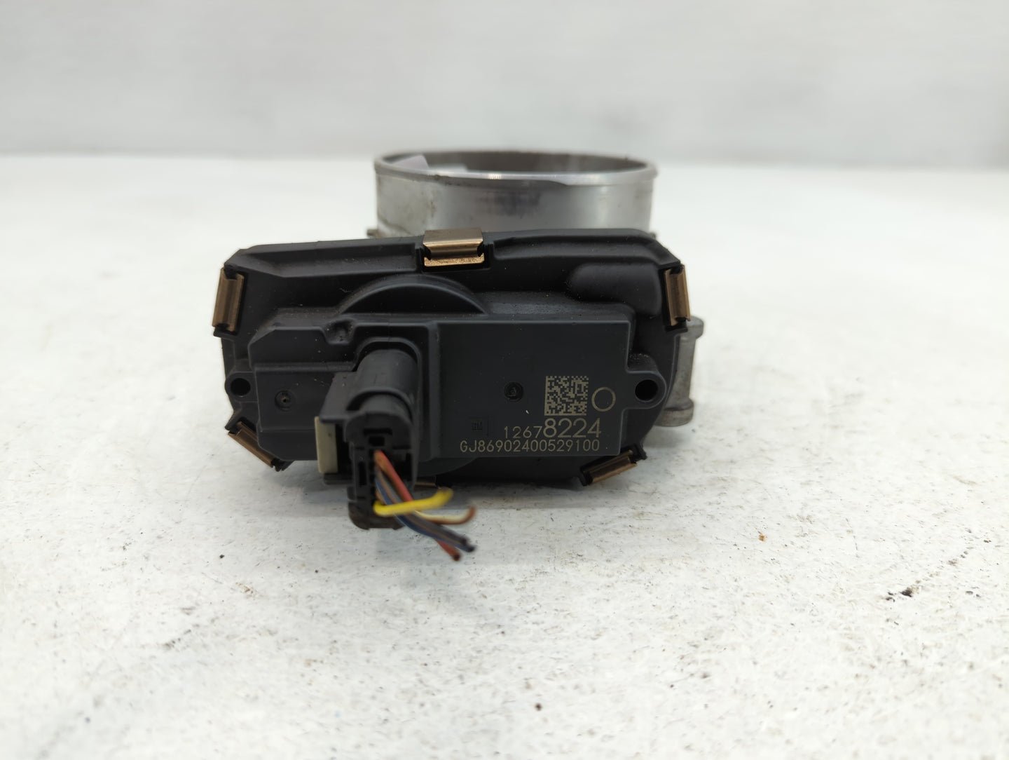 2014-2022 Gmc Sierra 1500 Throttle Body P/N:12678224 12617792 Fits Fits 2014 2015 2016 2017 2018 2019 2020 2021 2022 OEM Use