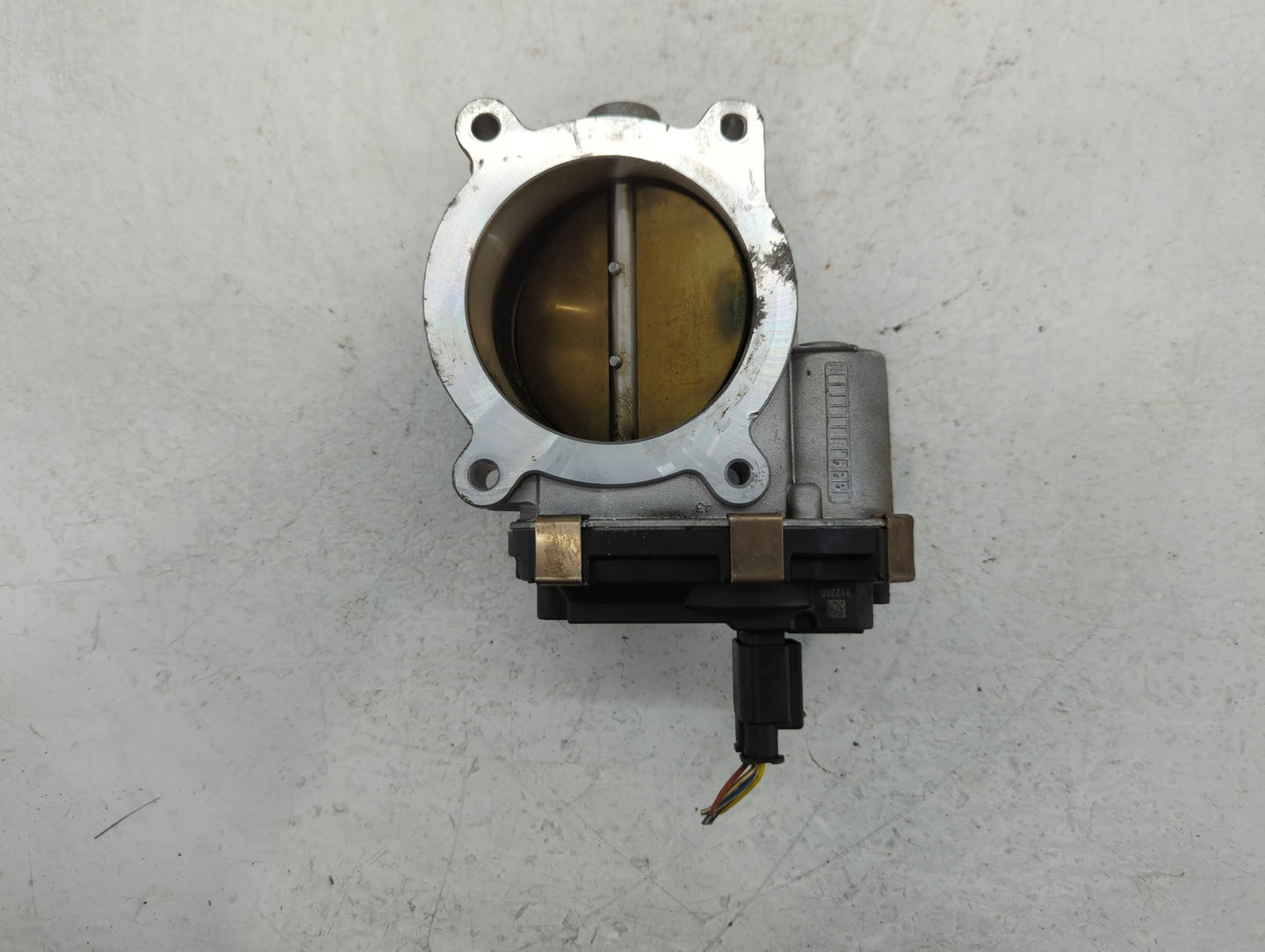 2014-2022 Gmc Sierra 1500 Throttle Body P/N:12678224 12617792 Fits Fits 2014 2015 2016 2017 2018 2019 2020 2021 2022 OEM Use