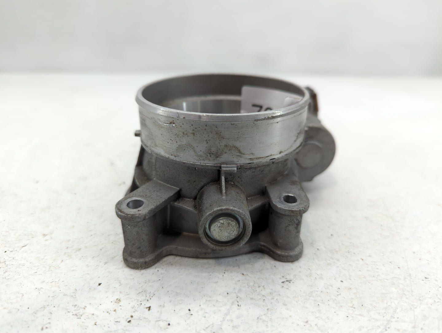 2014-2022 Gmc Sierra 1500 Throttle Body P/N:12617792 Fits Fits 2014 2015 2016 2017 2018 2019 2020 2021 2022 OEM Used Auto Pa