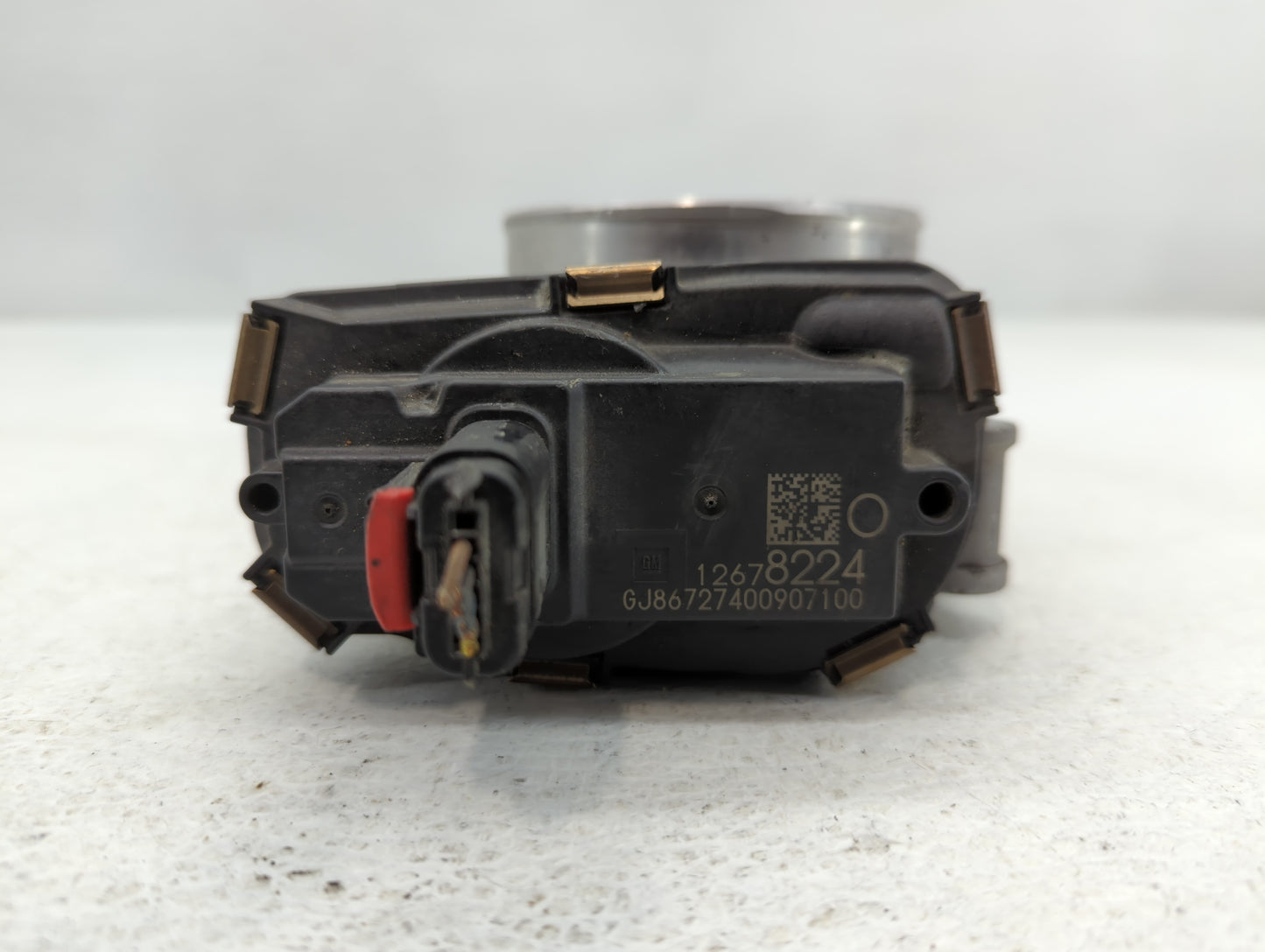 2014-2022 Gmc Sierra 1500 Throttle Body P/N:12617792 Fits Fits 2014 2015 2016 2017 2018 2019 2020 2021 2022 OEM Used Auto Pa
