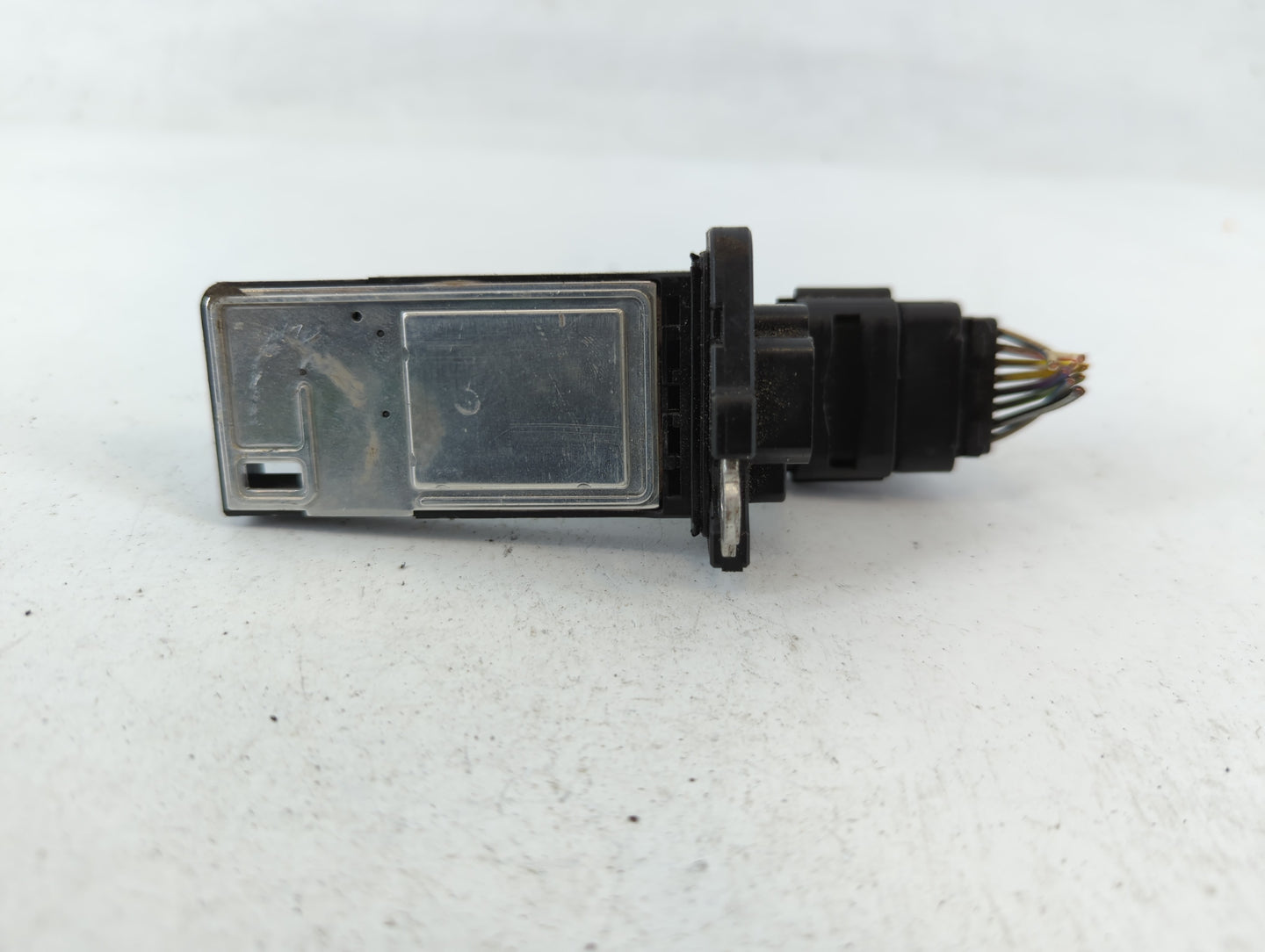 2014-2019 Gmc Sierra 1500 Mass Air Flow Meter Maf - Oemusedautoparts1.com