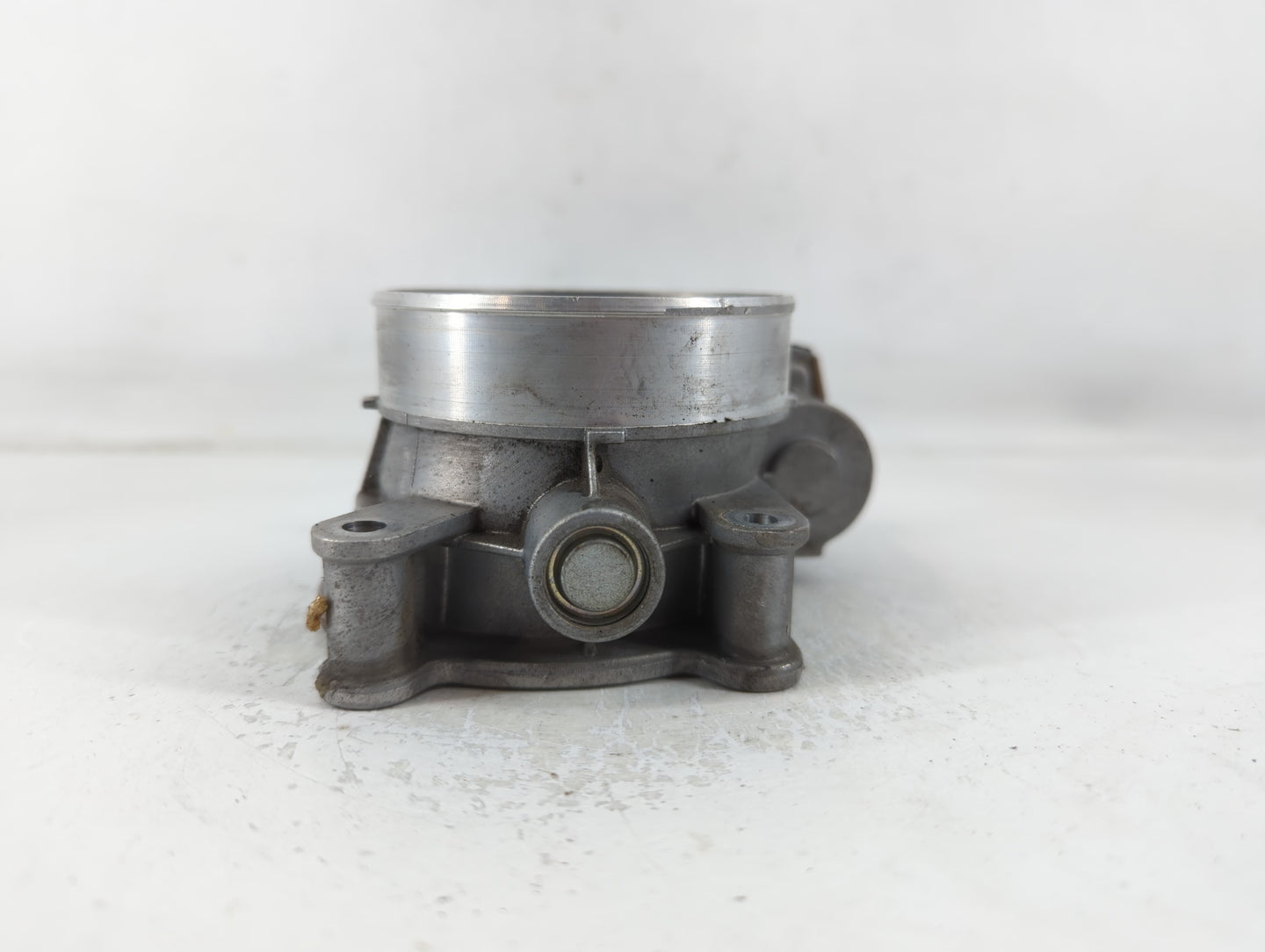 2014-2022 Gmc Sierra 1500 Throttle Body P/N:12617792 Fits Fits 2014 2015 2016 2017 2018 2019 2020 2021 2022 OEM Used Auto Pa